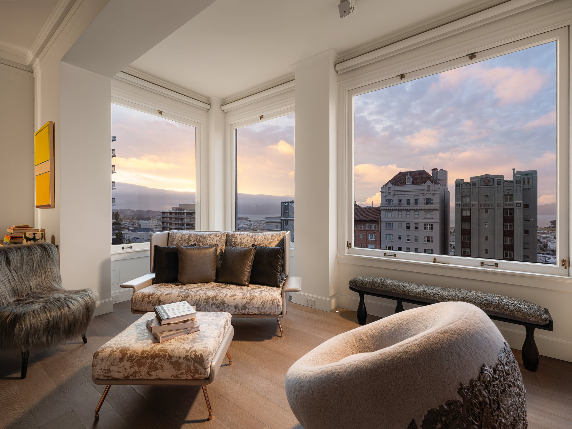 Magnificent Apartment at The Heights