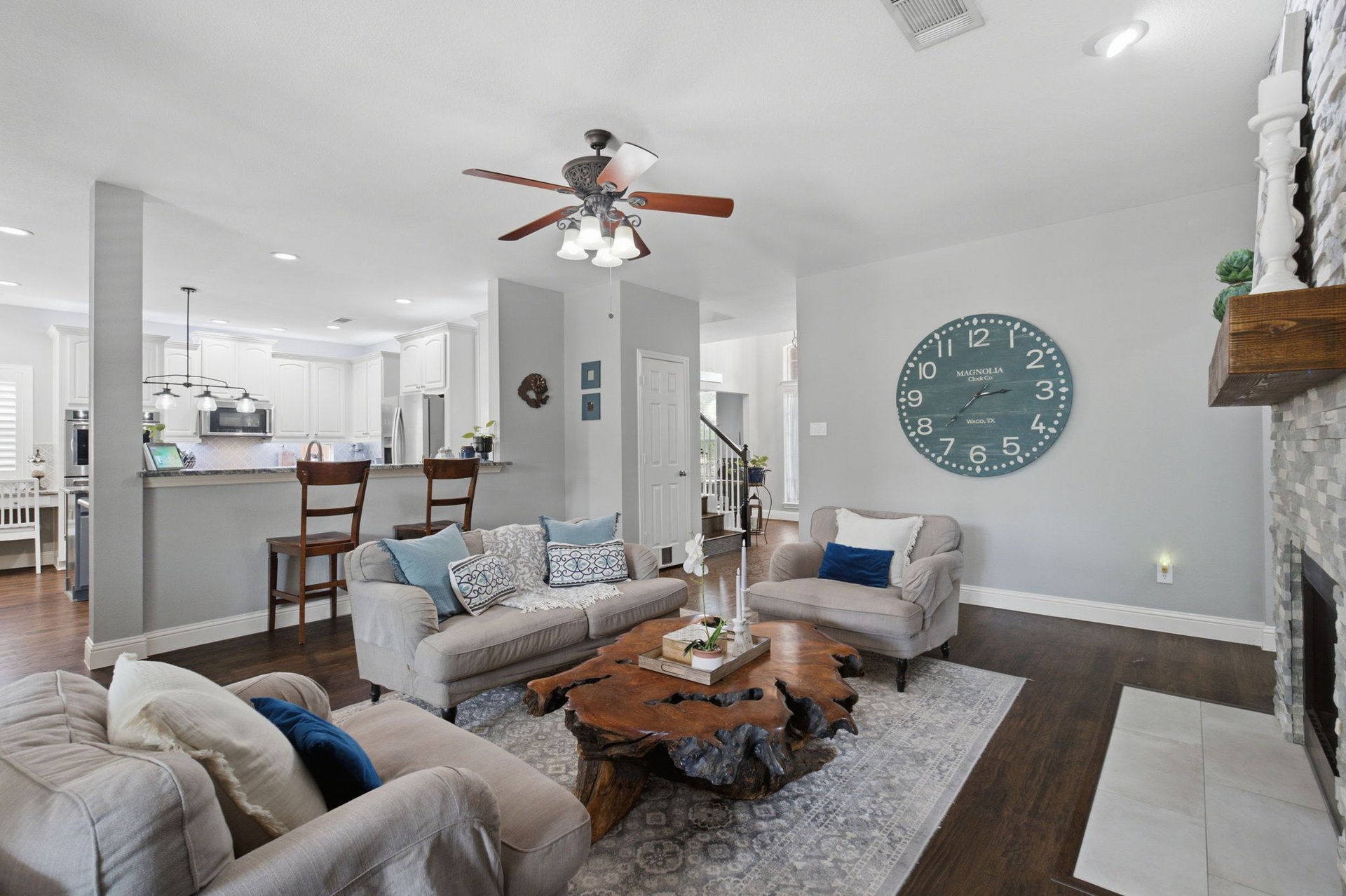 7005 Royal Glen Trail