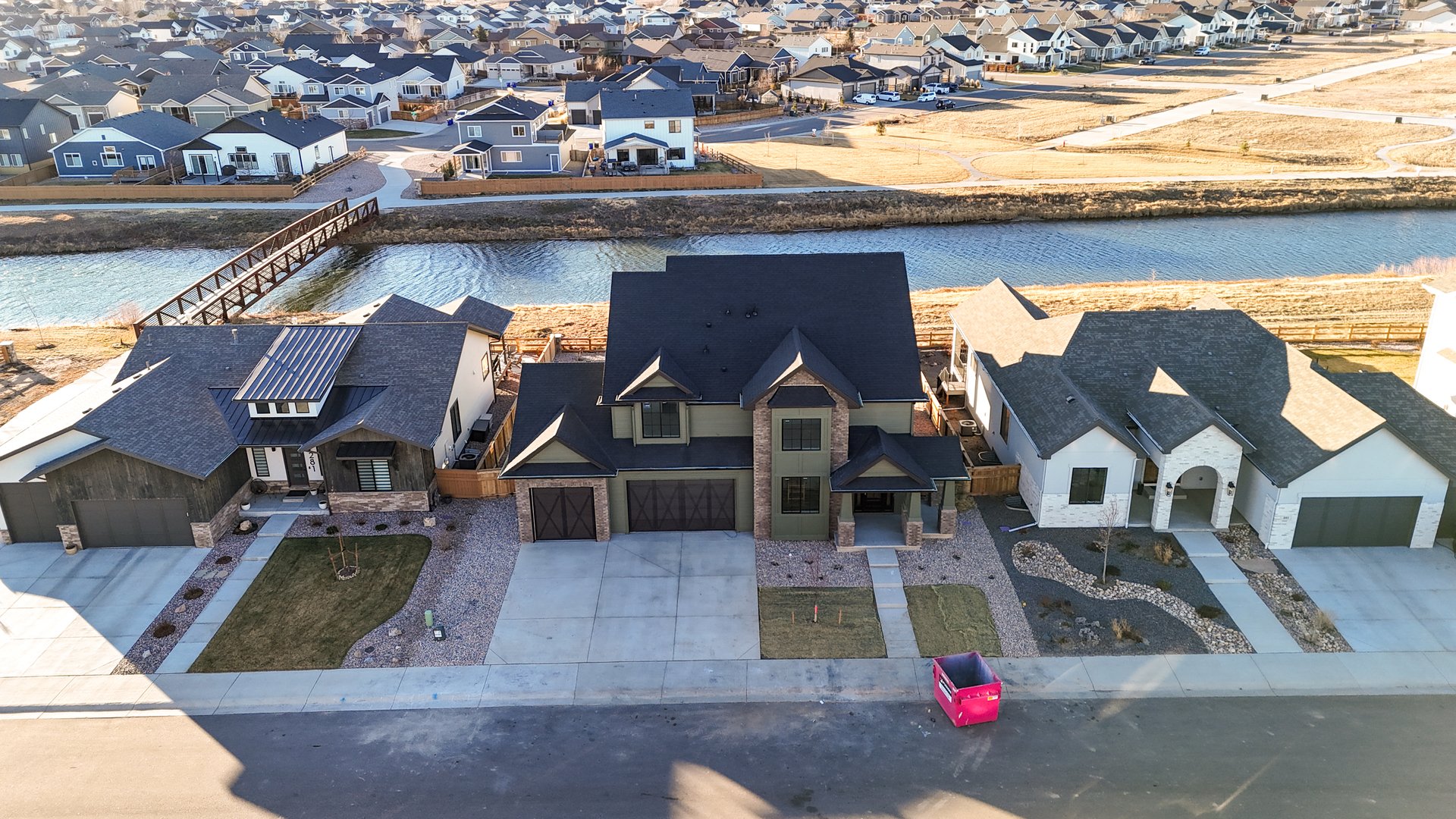 271 Cornelia Dr
