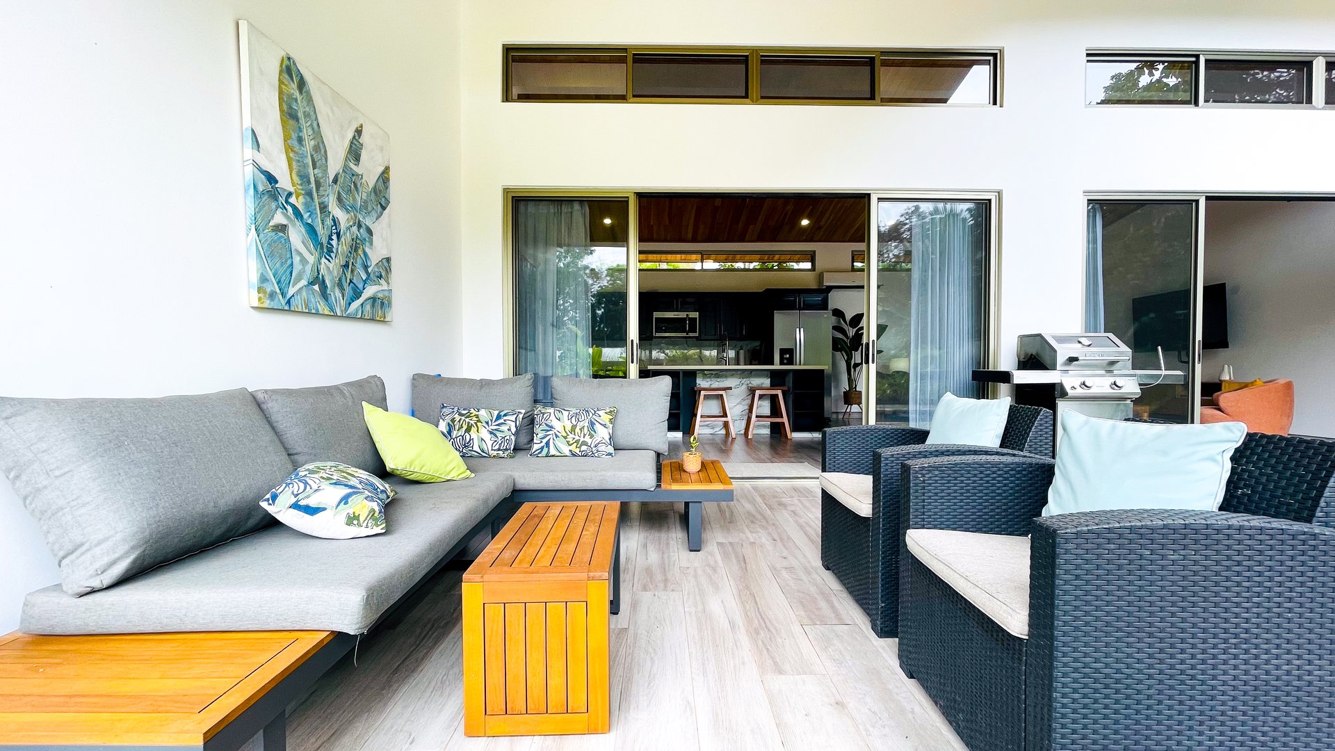 Modern 3BR Home in Highly Desirable Gated Community in Ojochal Costa Rica