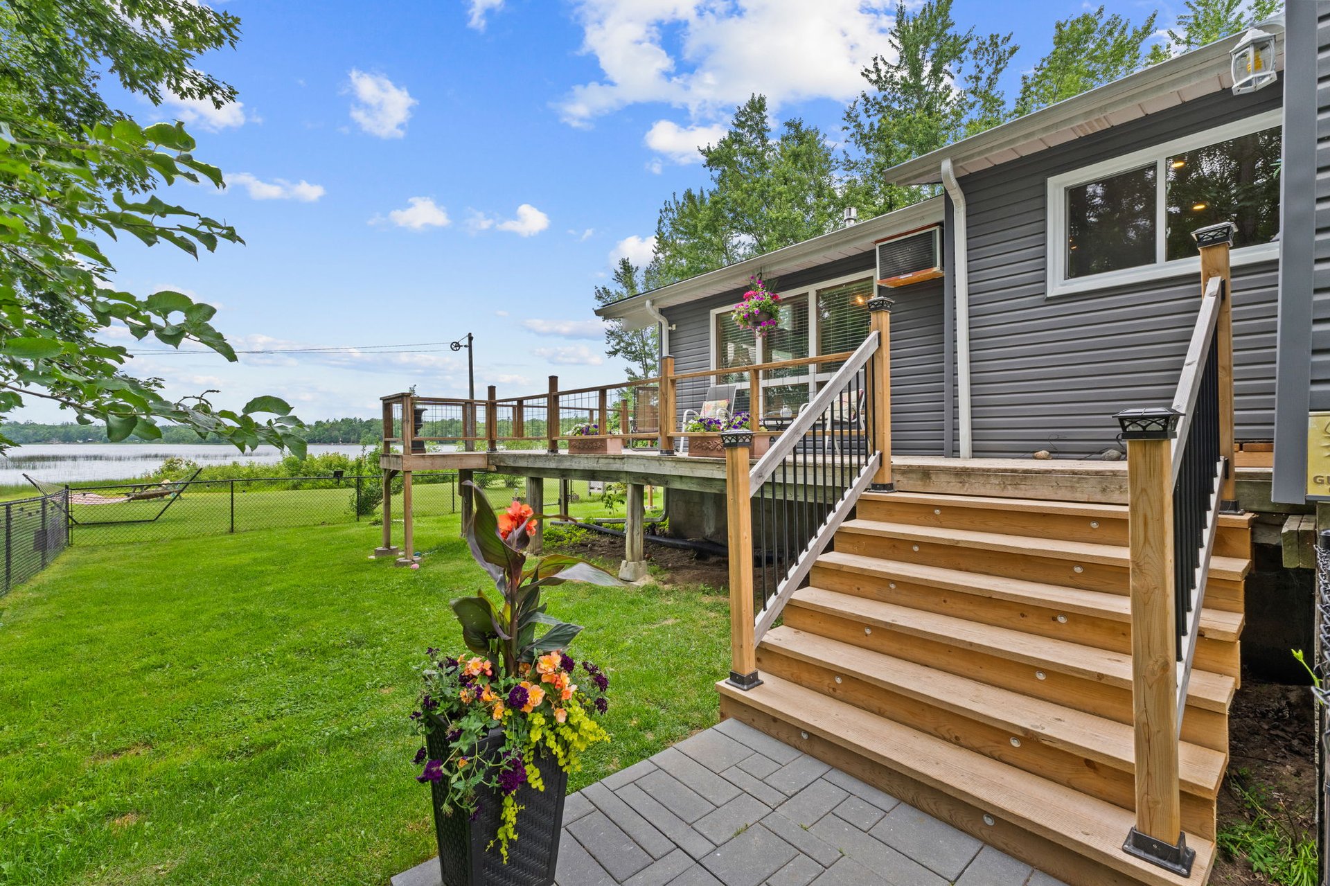 27 Young Street, Kawartha Lakes