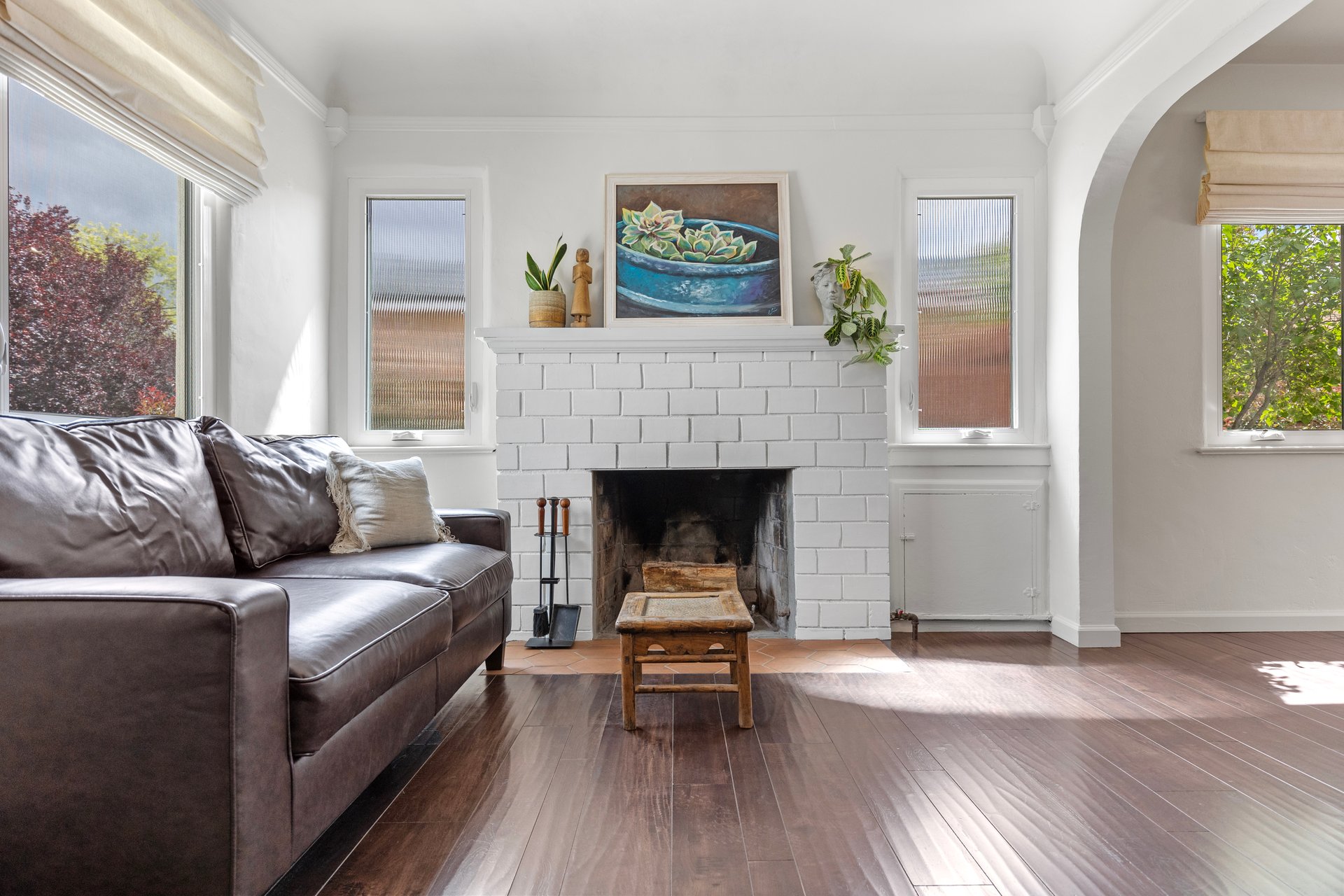 304 W D Street