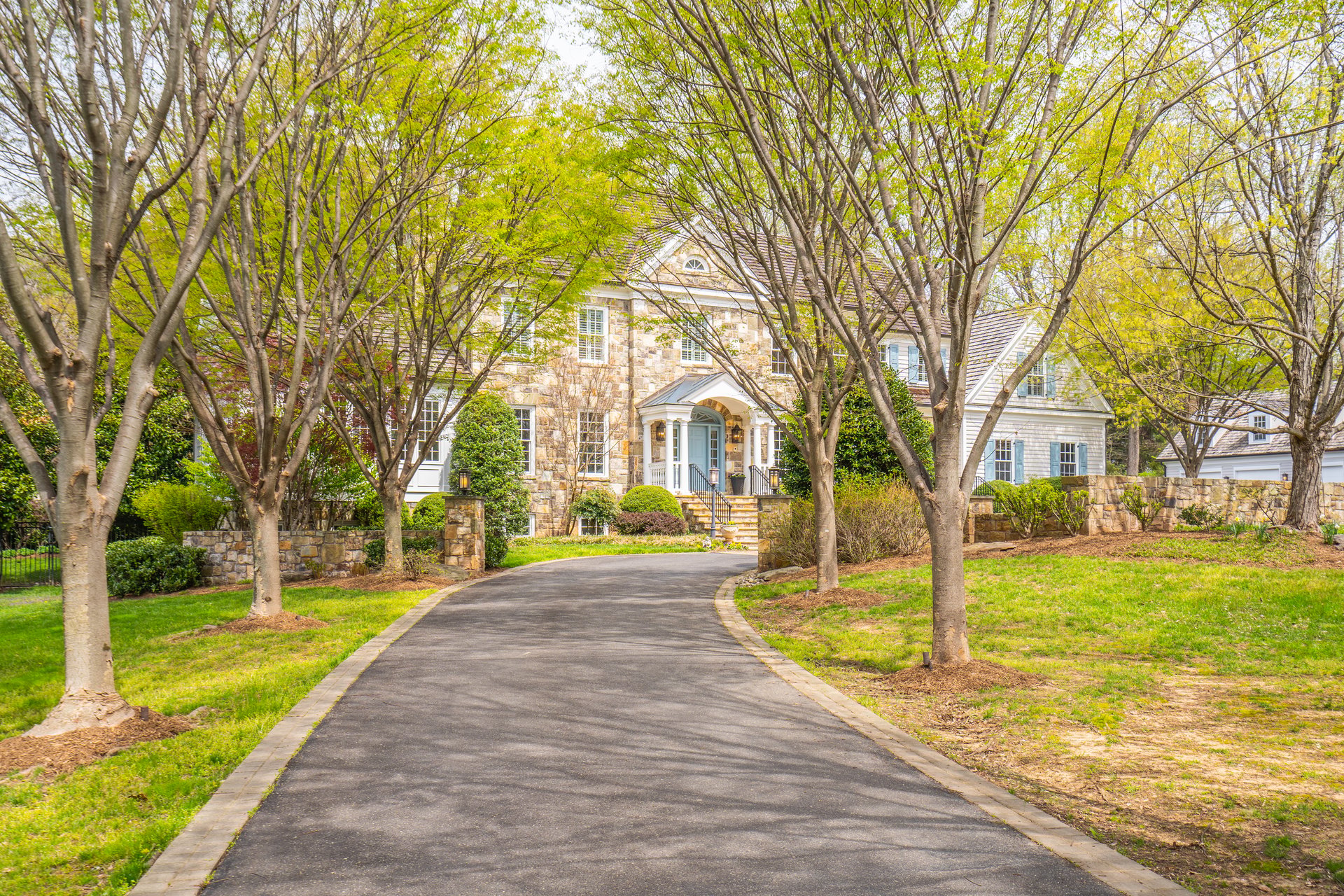 8503 Country Club Dr