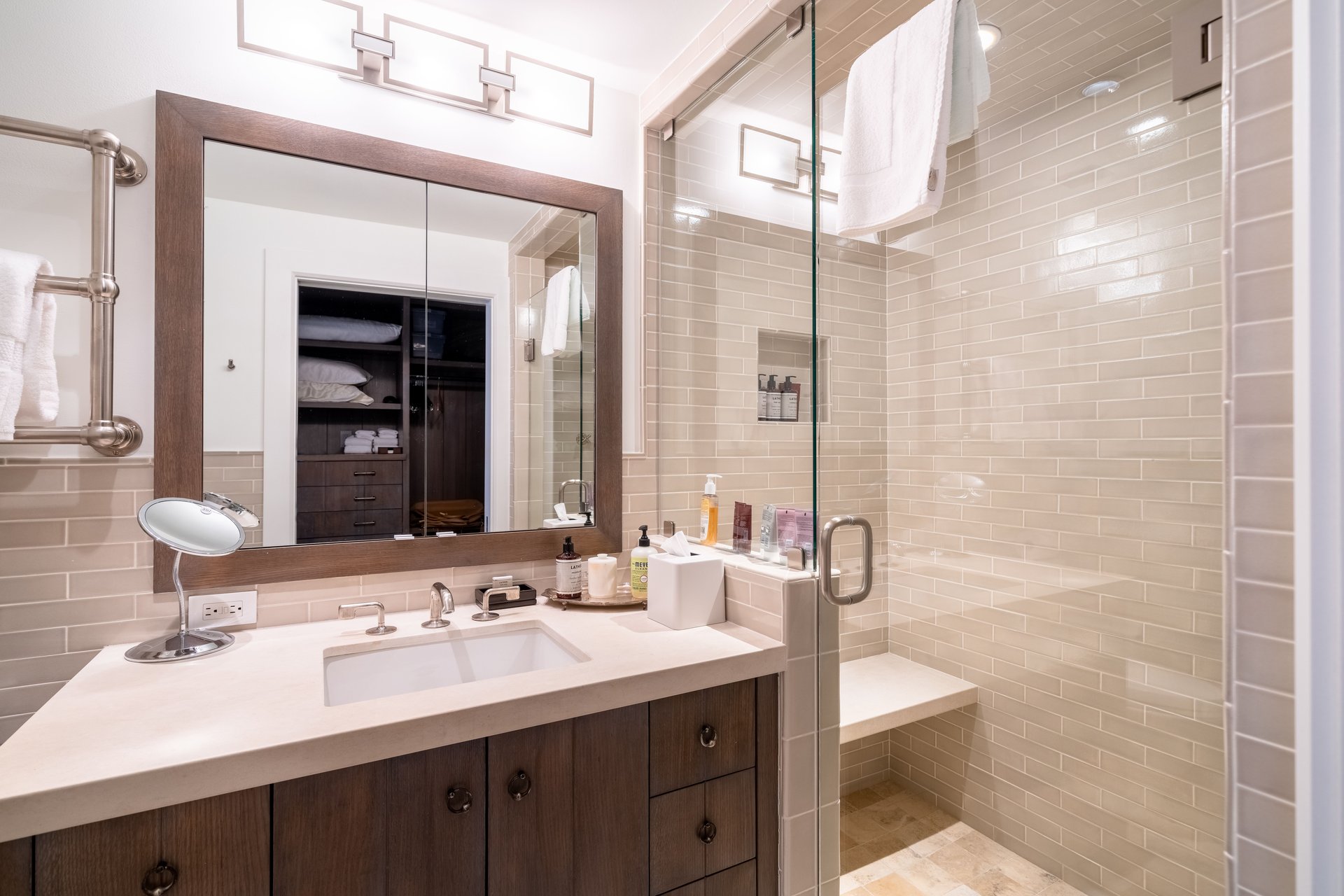 The Lodge at Vail Condominiums #332