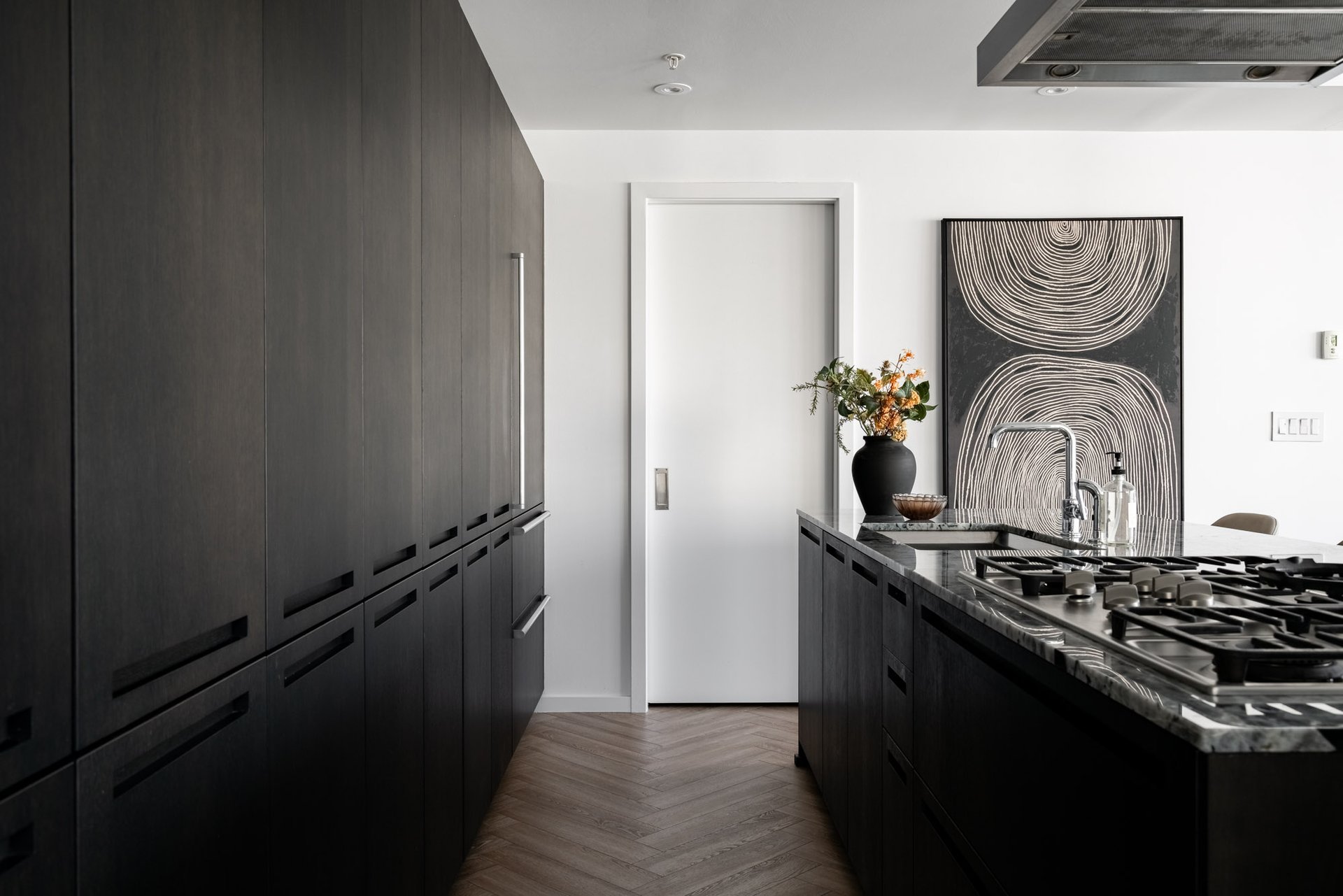 Suite 1906- 180 University Avenue