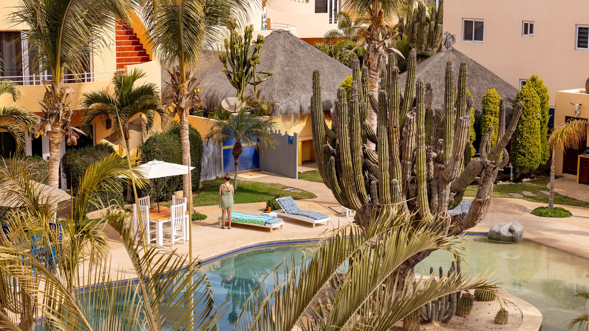 Puesta Del Sol Studio 1B