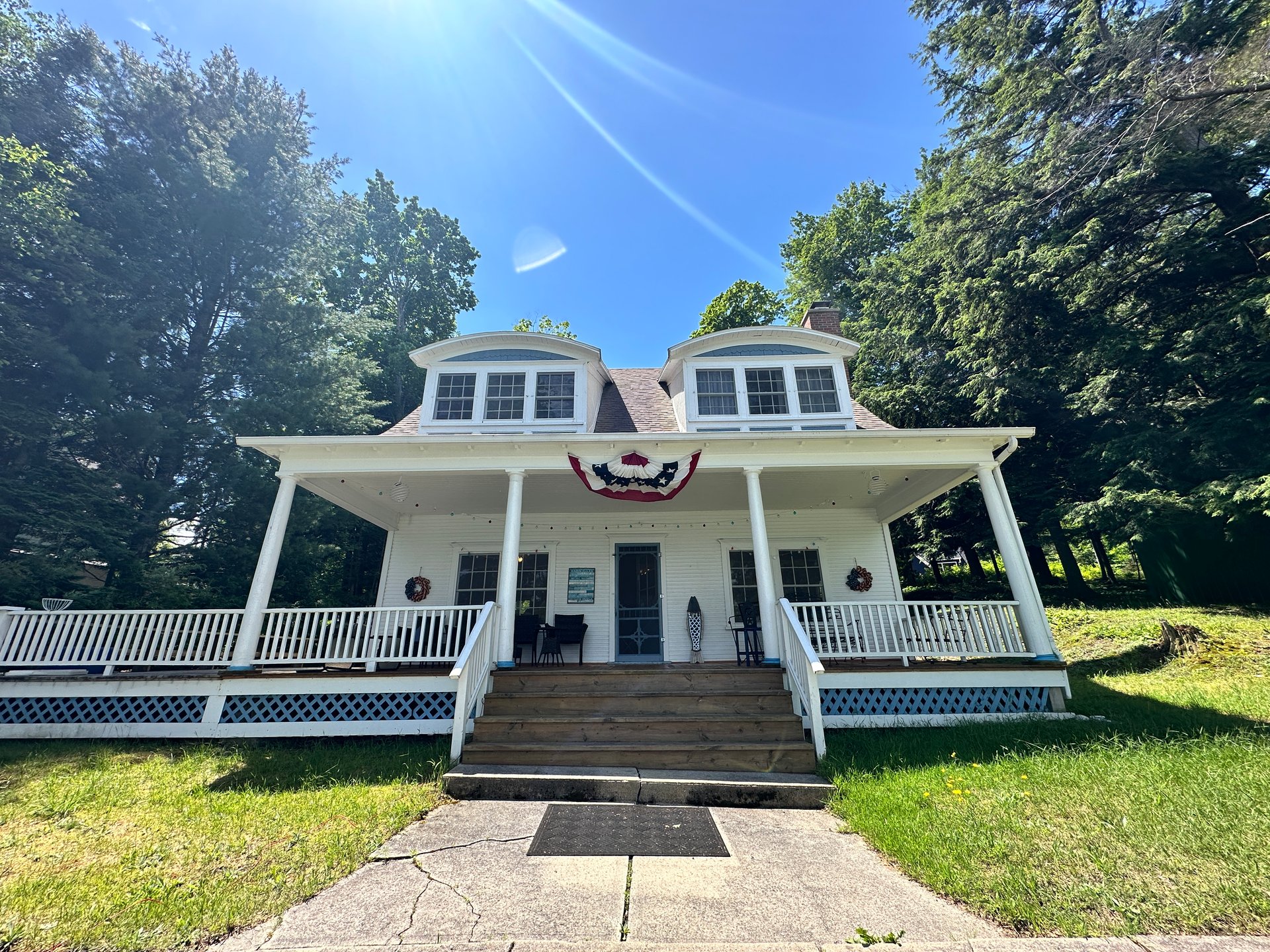 Forest Ave, Walloon Lake