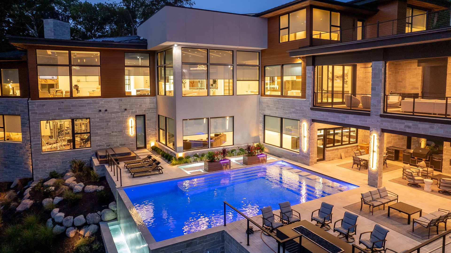4400 Elmscott Ridge
