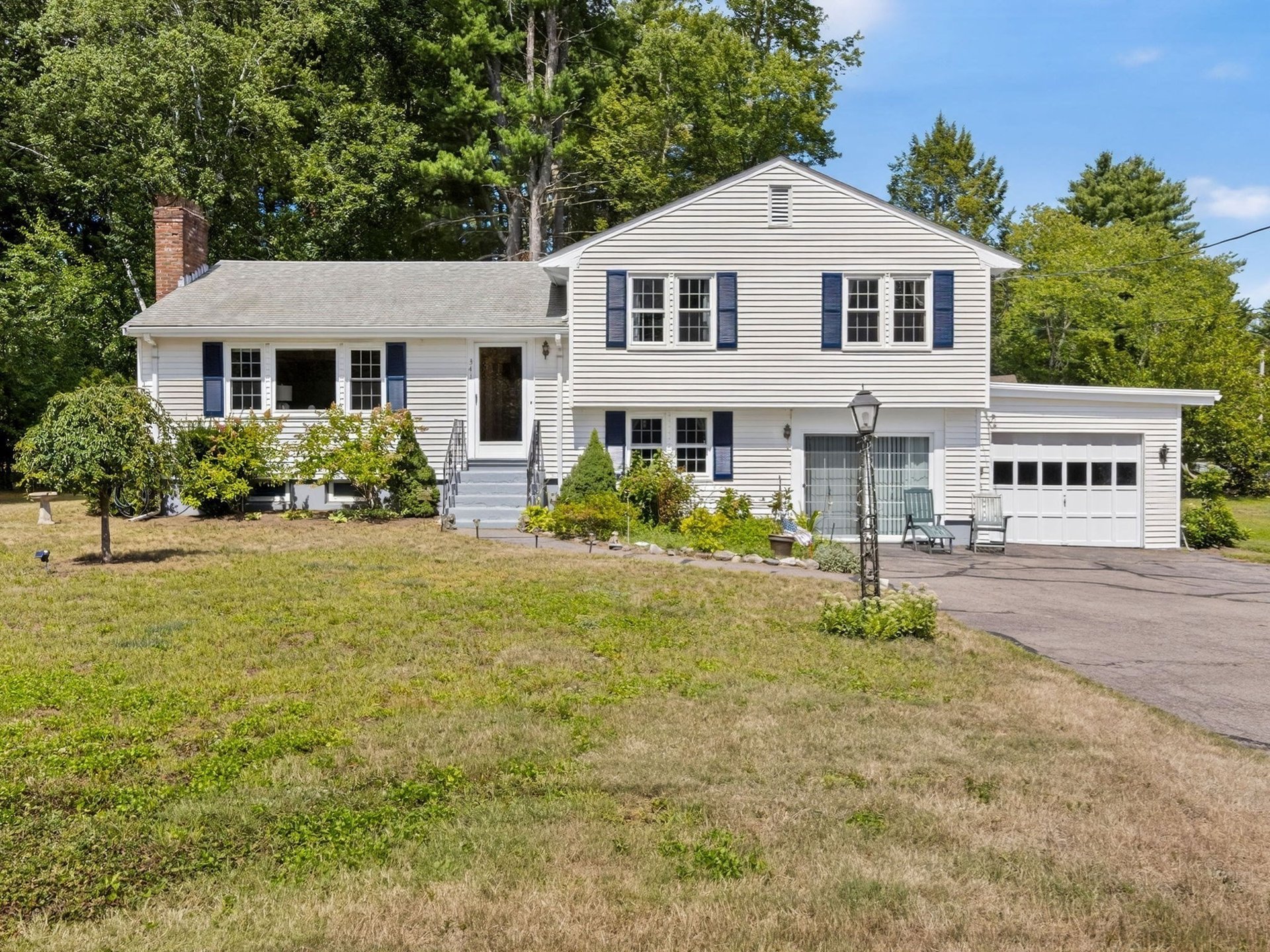 341 Pleasant St