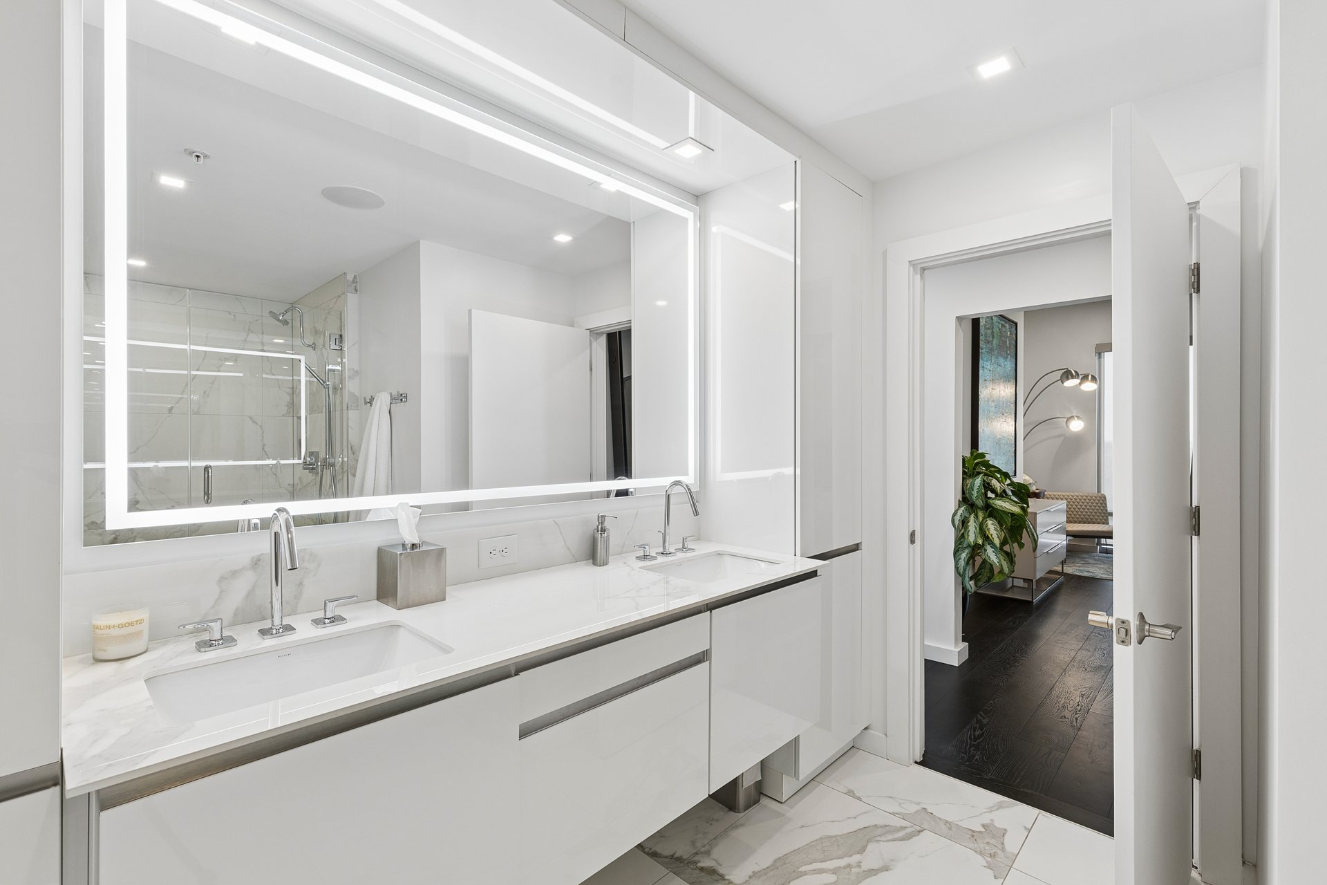 222 12th Street NE Unit 2105