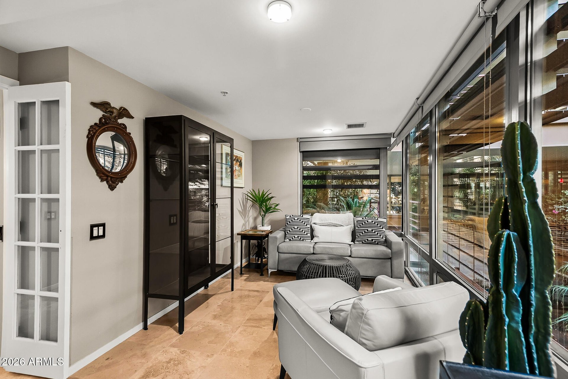 7141 E Rancho Vista Dr, #2014