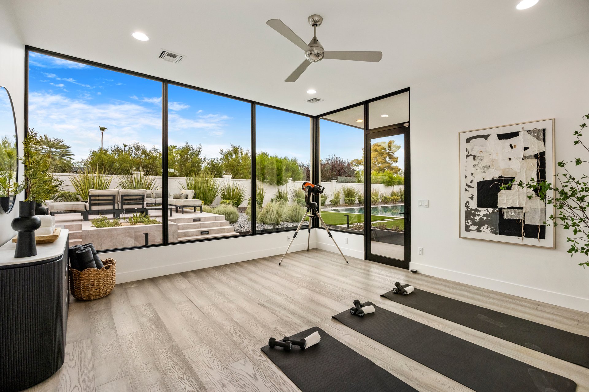 ArcadiaAtCamelback.com