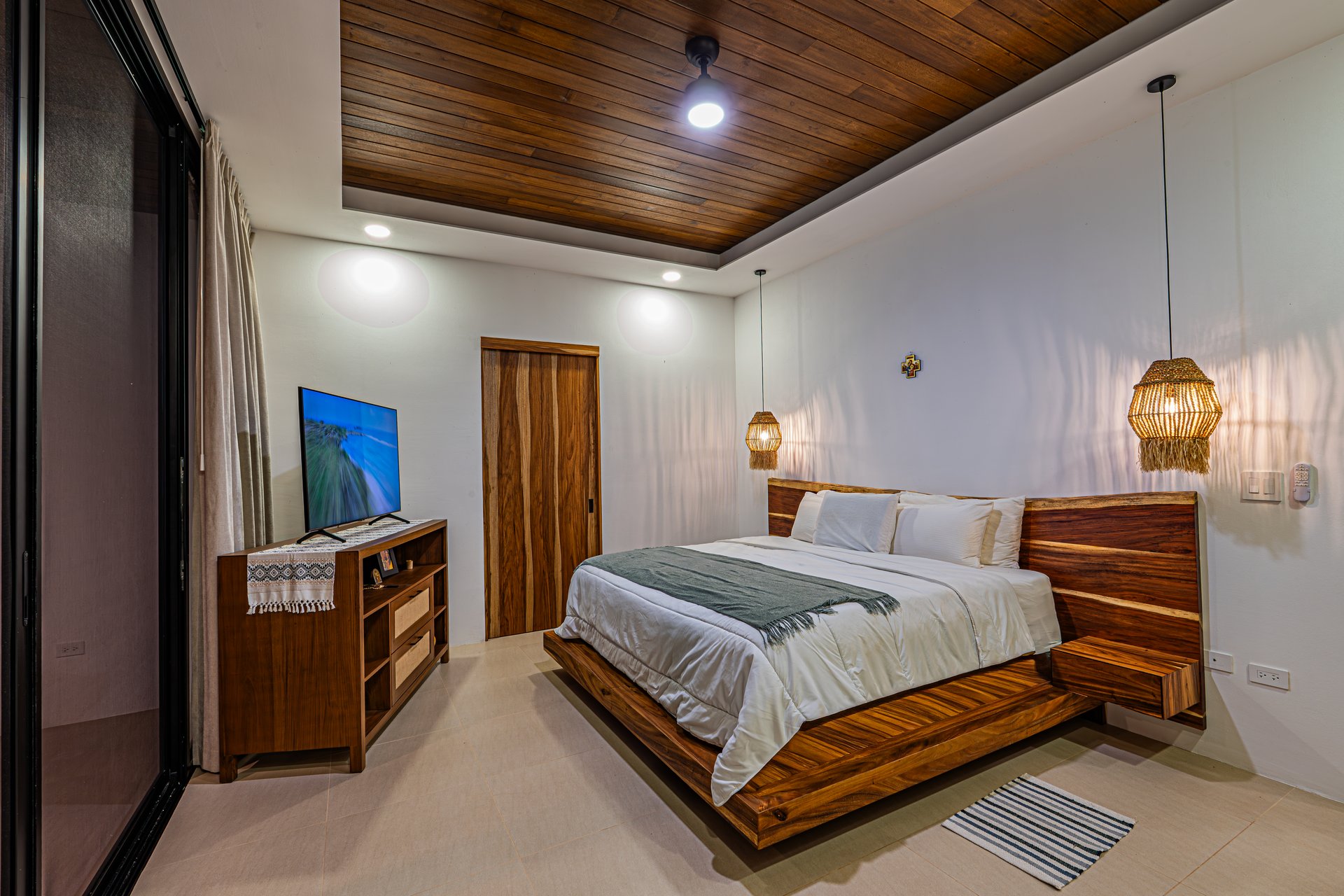 Luxury Modern House with Breathtaking Ocean Views in Las Brisas, Uvita