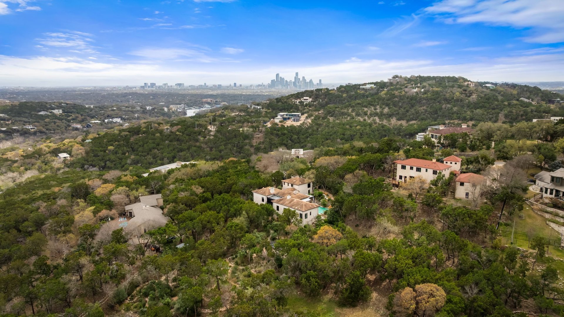 698 Windsong Trail