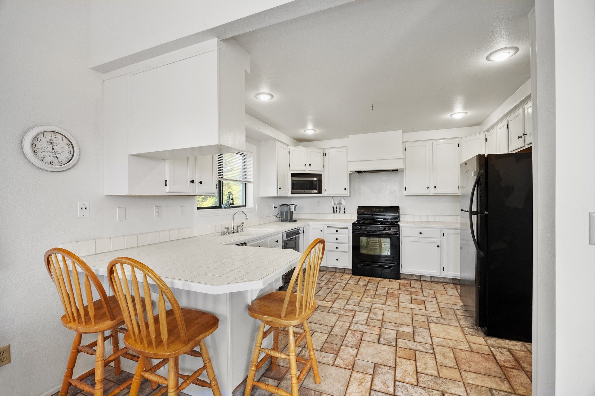 Mountain Views & Peaceful Living | 27020 Barkes Way
