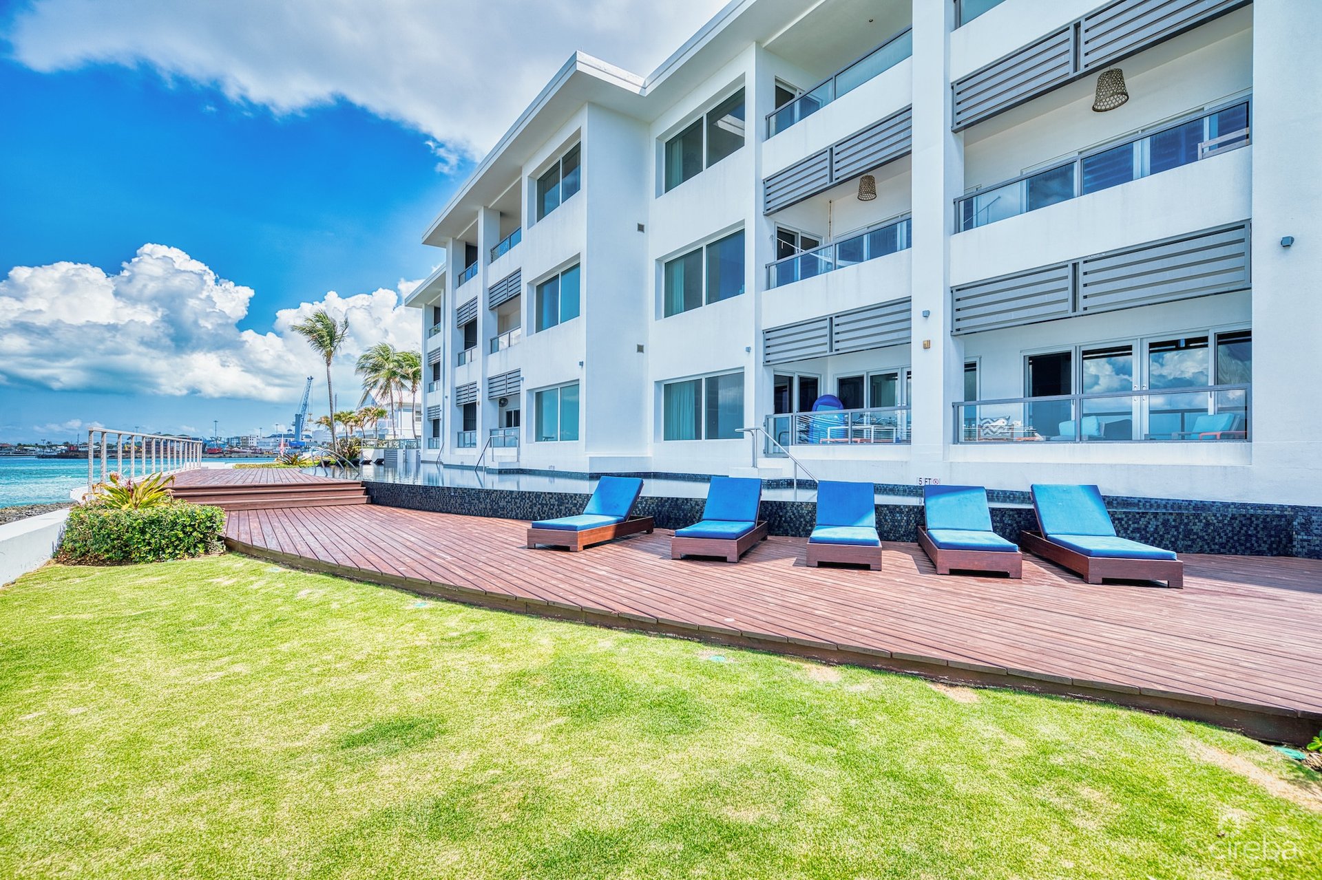 OCEANA PENTHOUSE