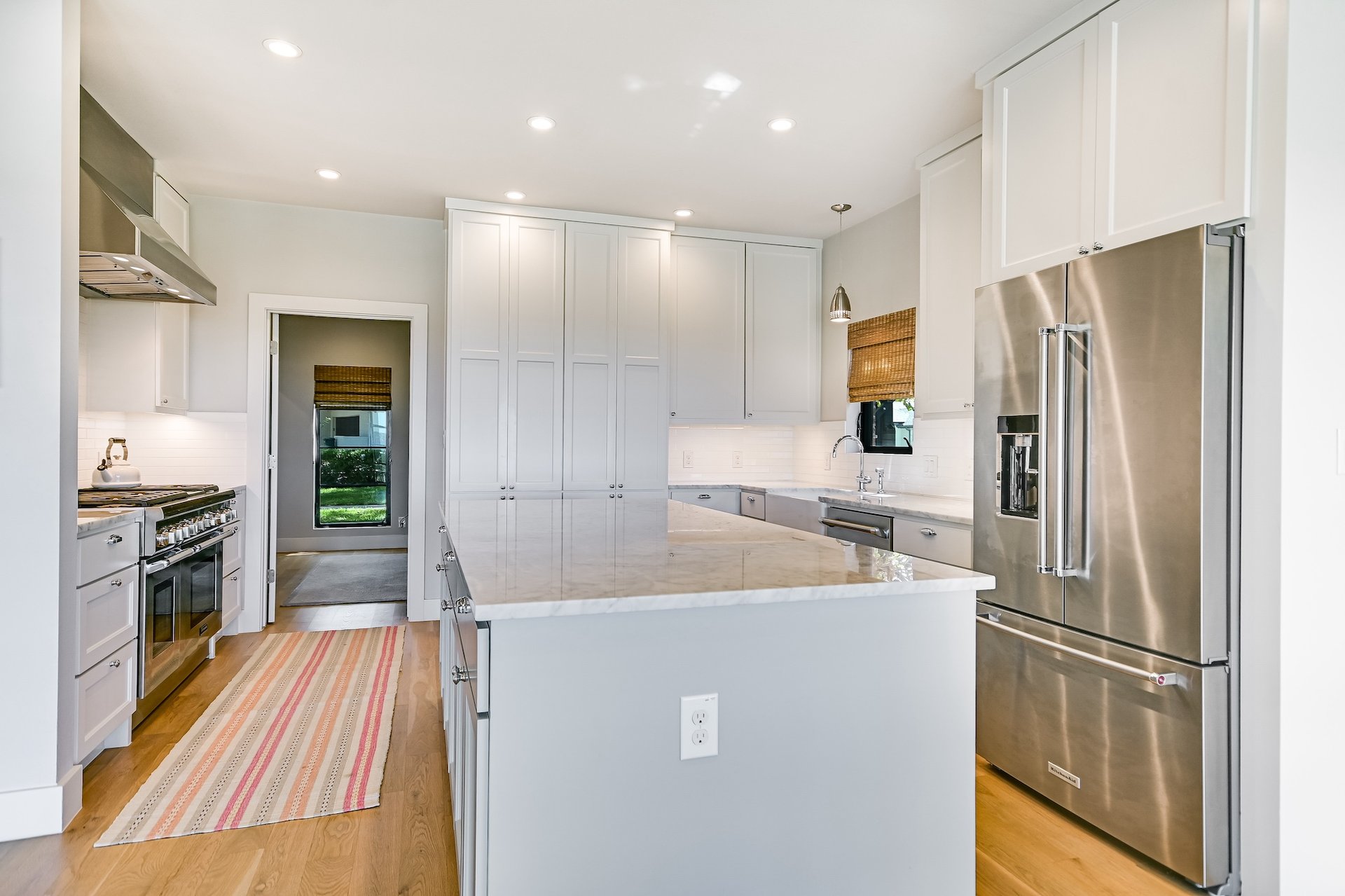 6510 Mesa Drive