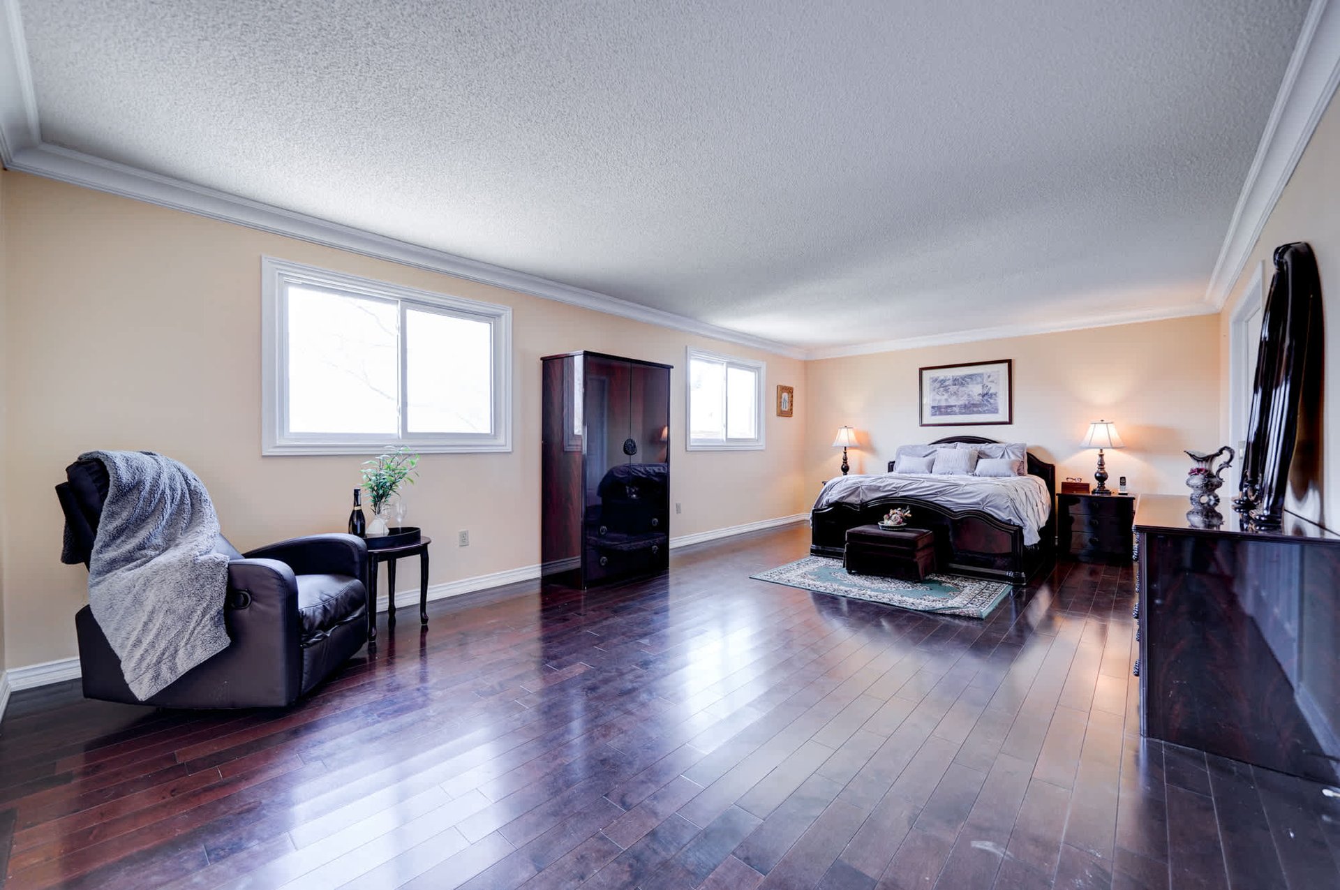 2184 Lumberman Lane