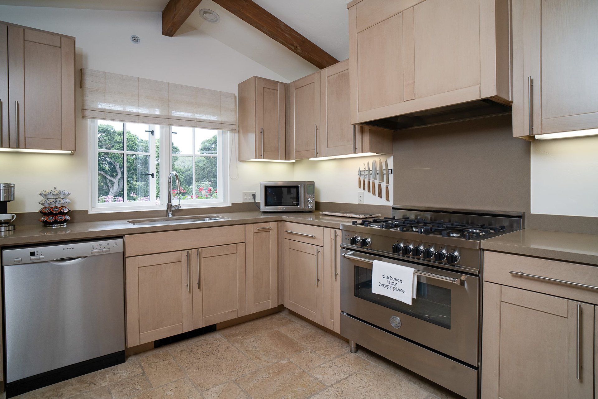 Carmel Jewel - 2561 15th Avenue, Carmel