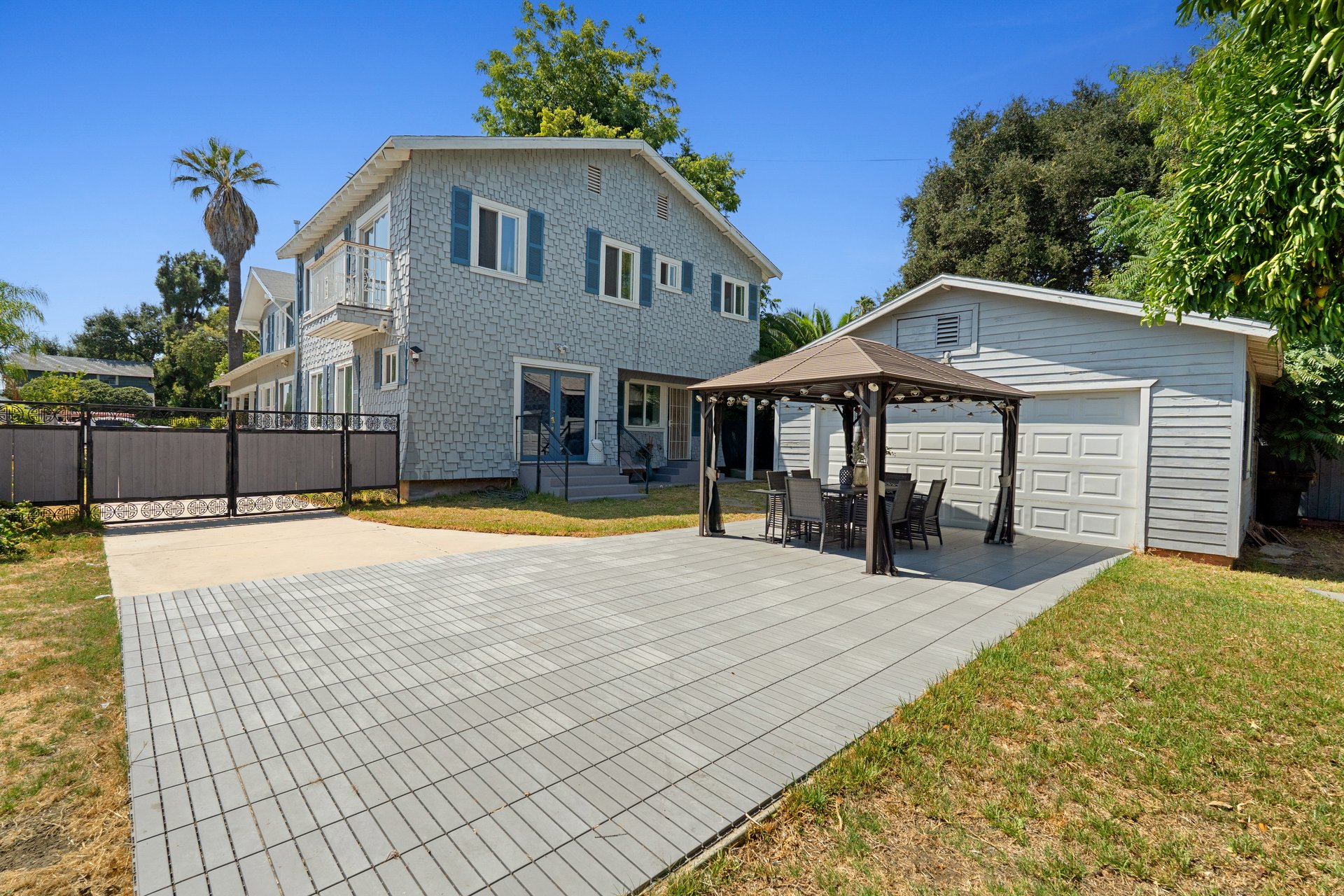 790 N El Molino Ave