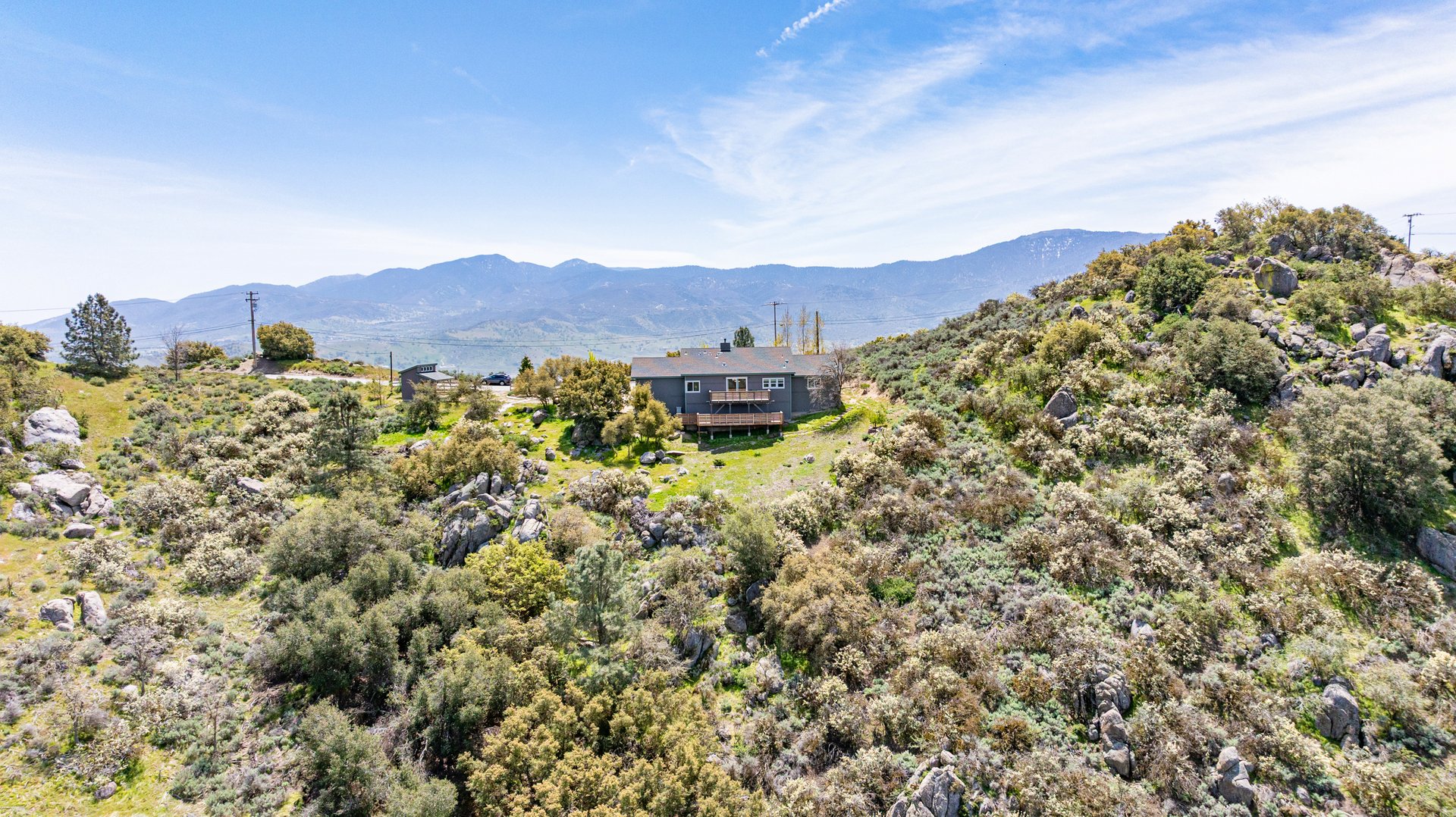26501 Skyline Dr, Tehachapi, CA 93561 | Craftsman Home for Sale in Bear Valley Springs