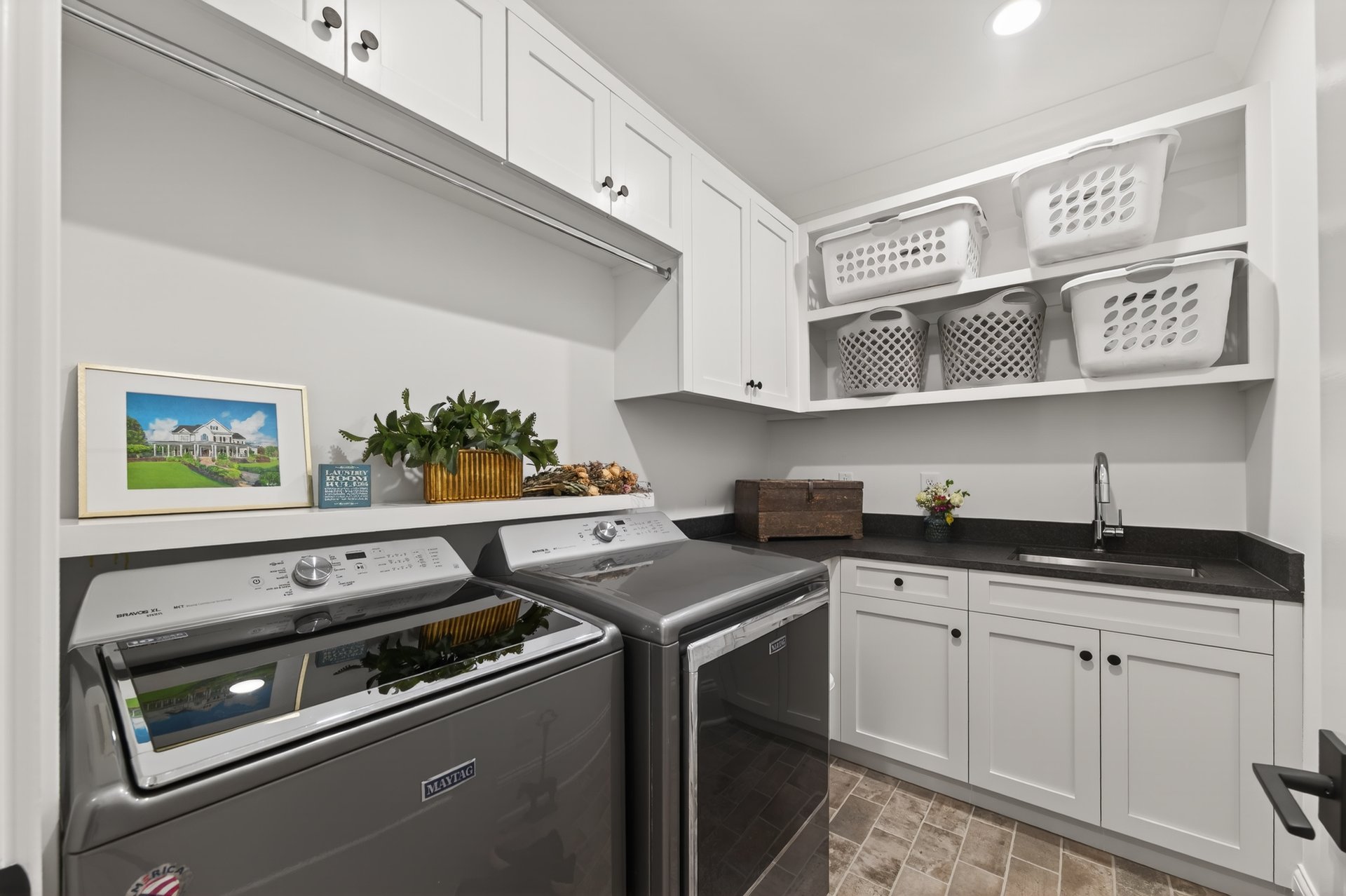 10170 Cedar Ridge Drive