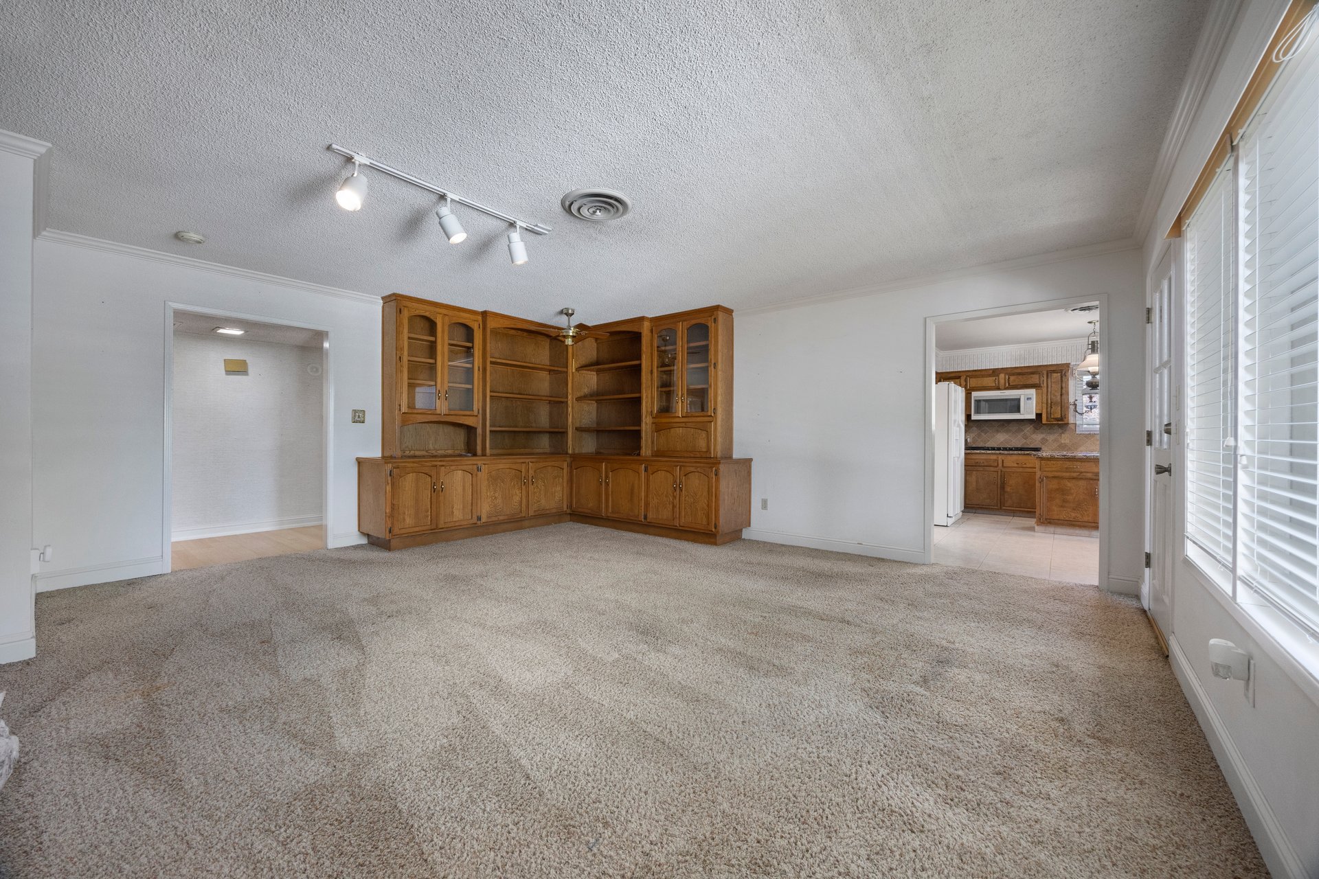 2619 Rio Vista Drive