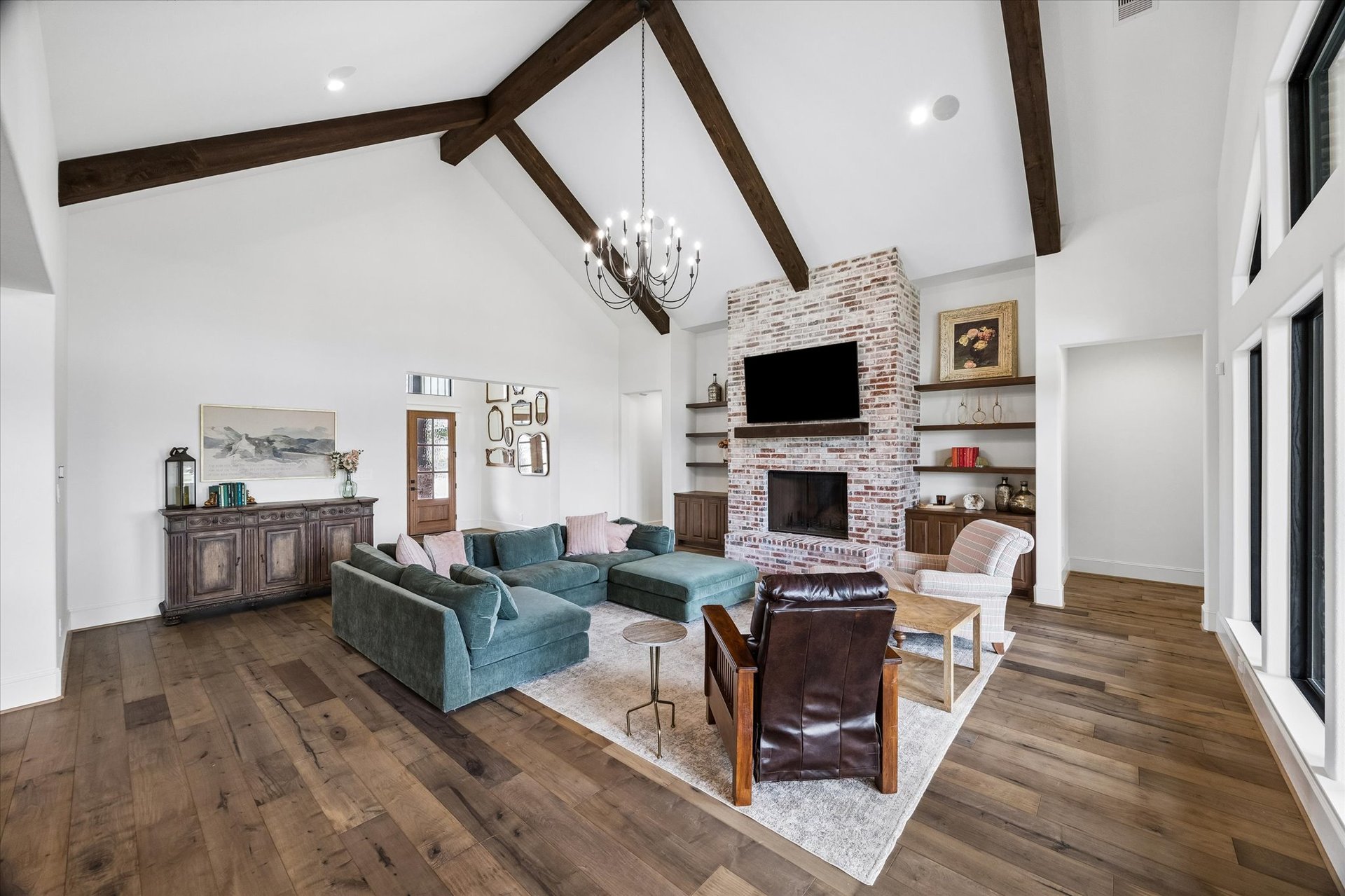 301 W. Viejo Dr