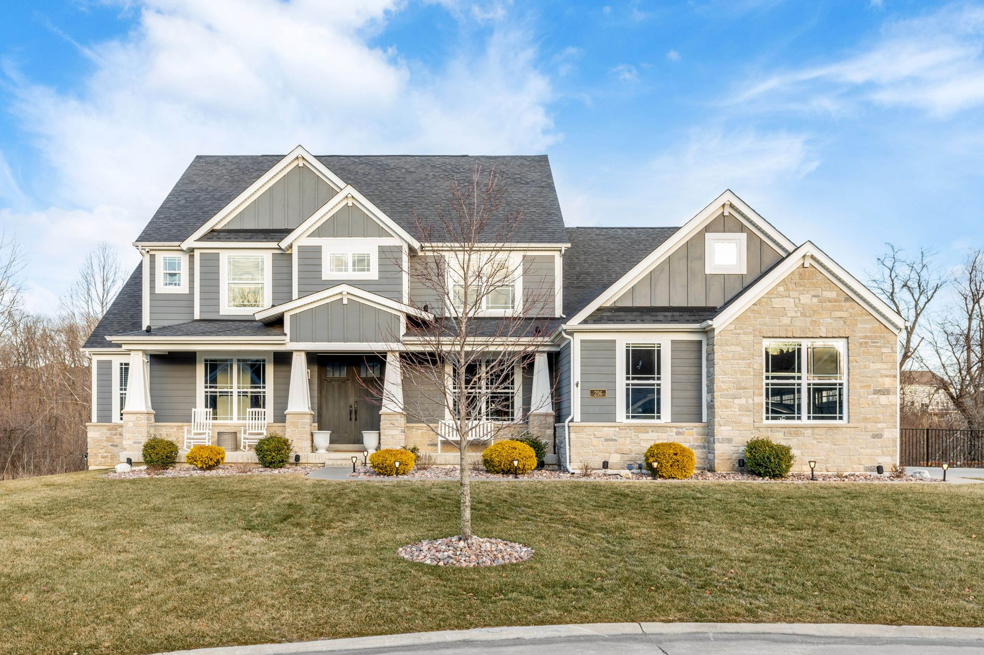 216 Westleigh Court