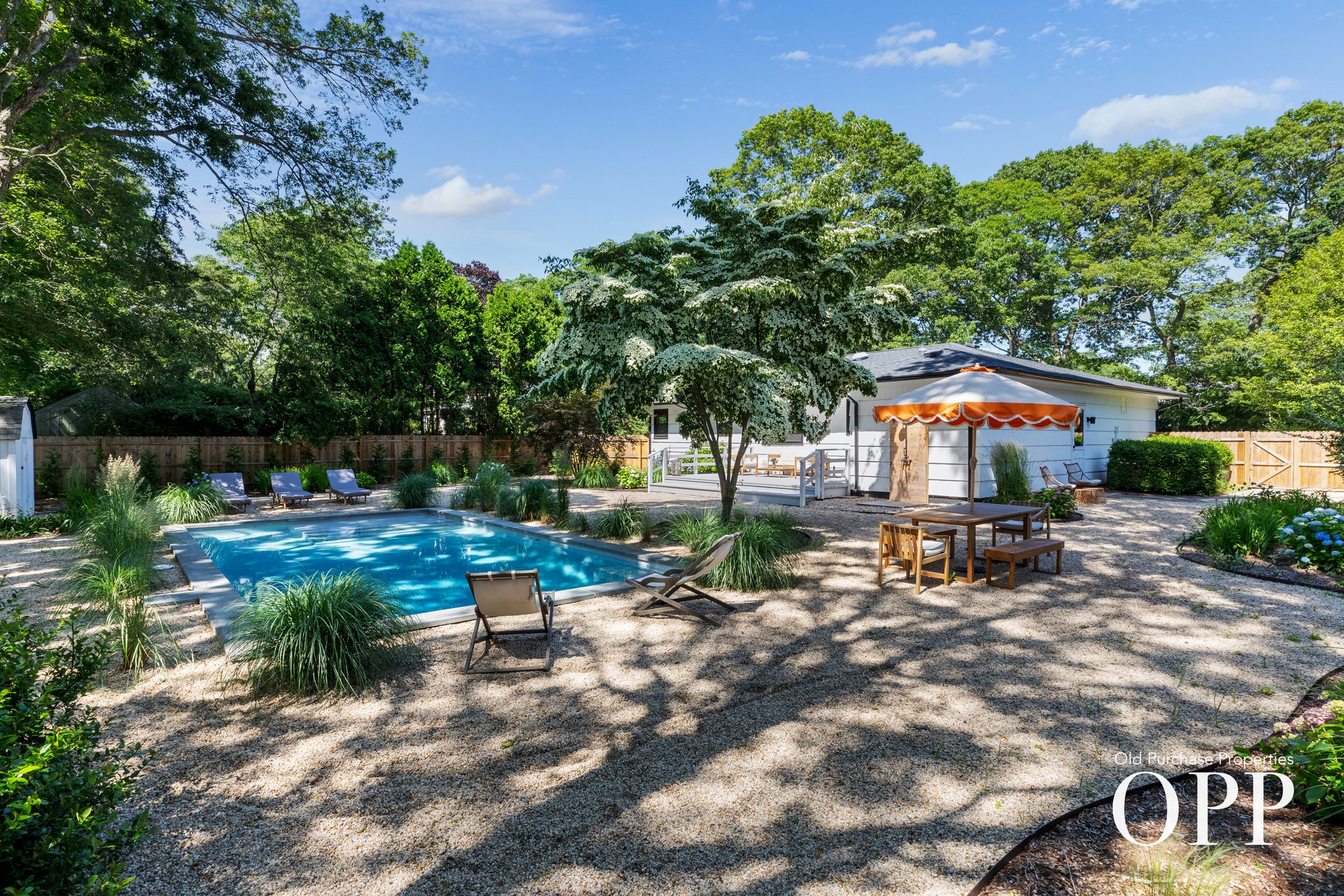 A BELLPORT VILLAGE RETREAT
