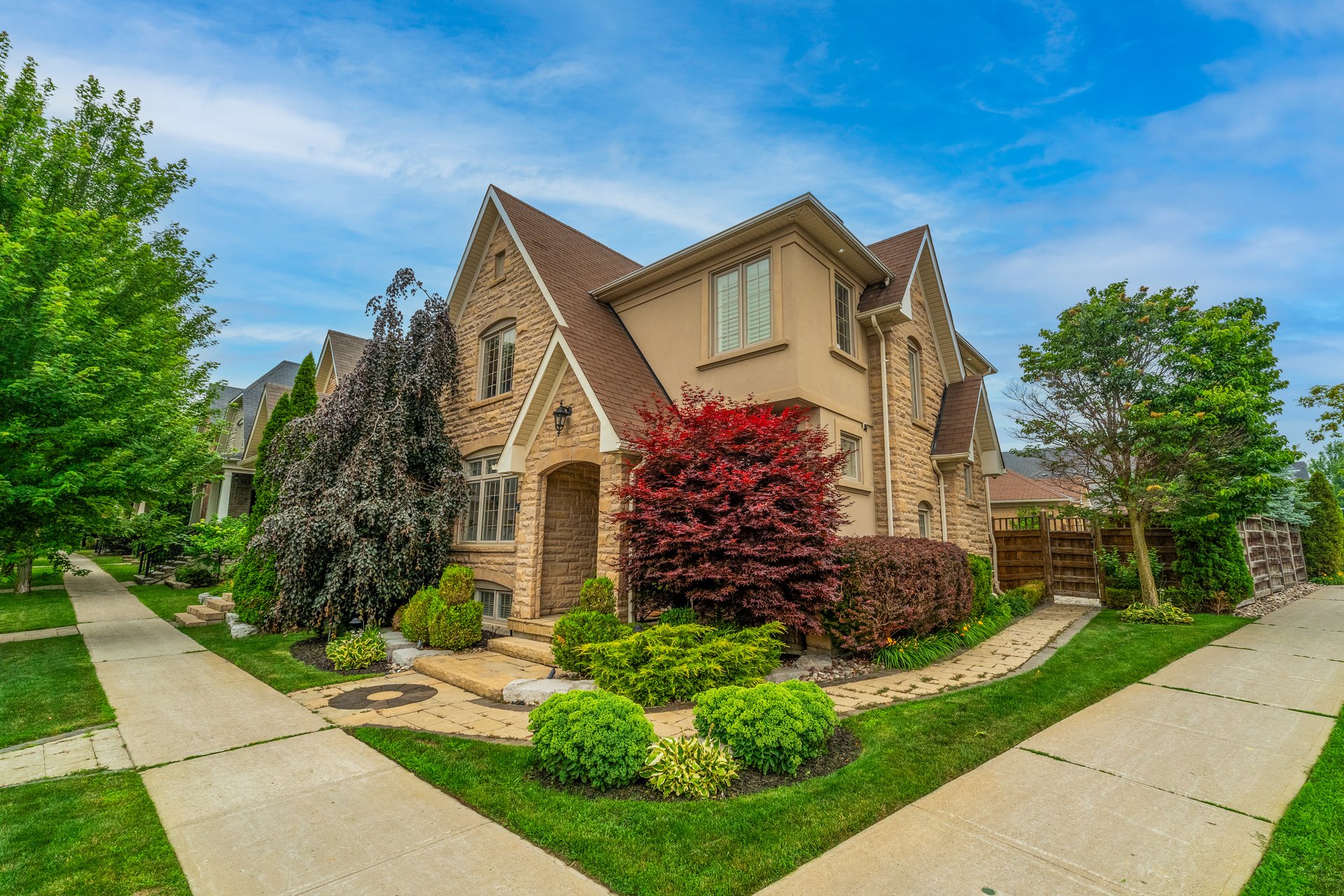 2 Glengordon Cres, Markham Ontario