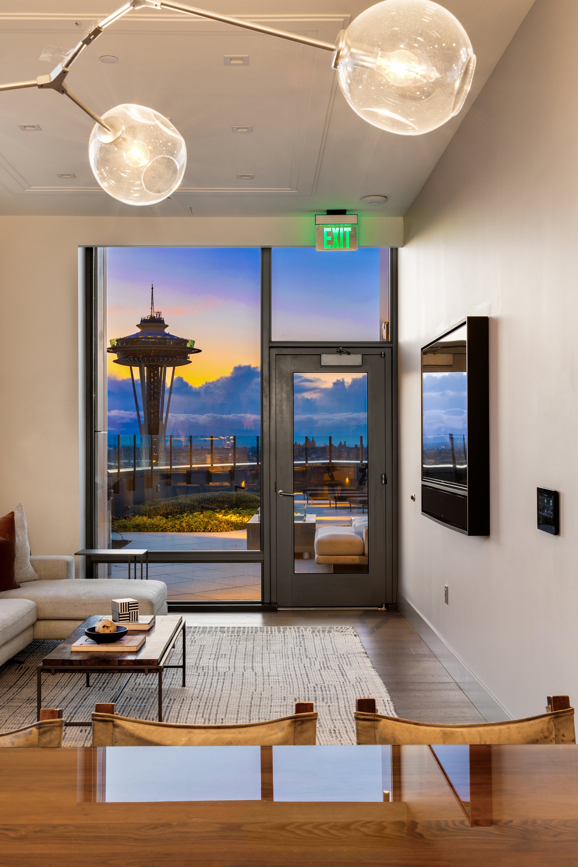 2510 6th Ave Unit 3105