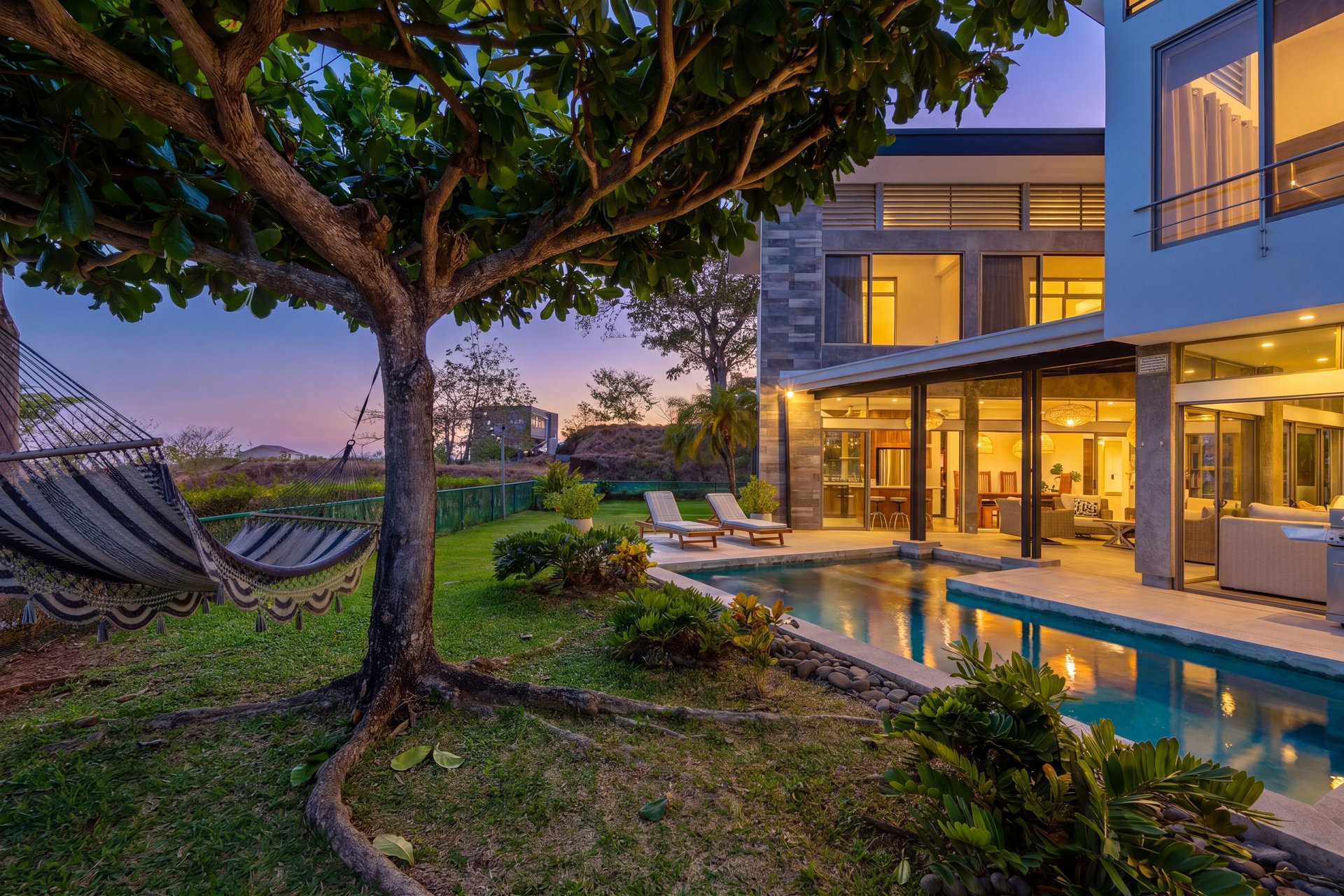 Casa Hijau | Modern Ocean-View Surf Home in Marbella