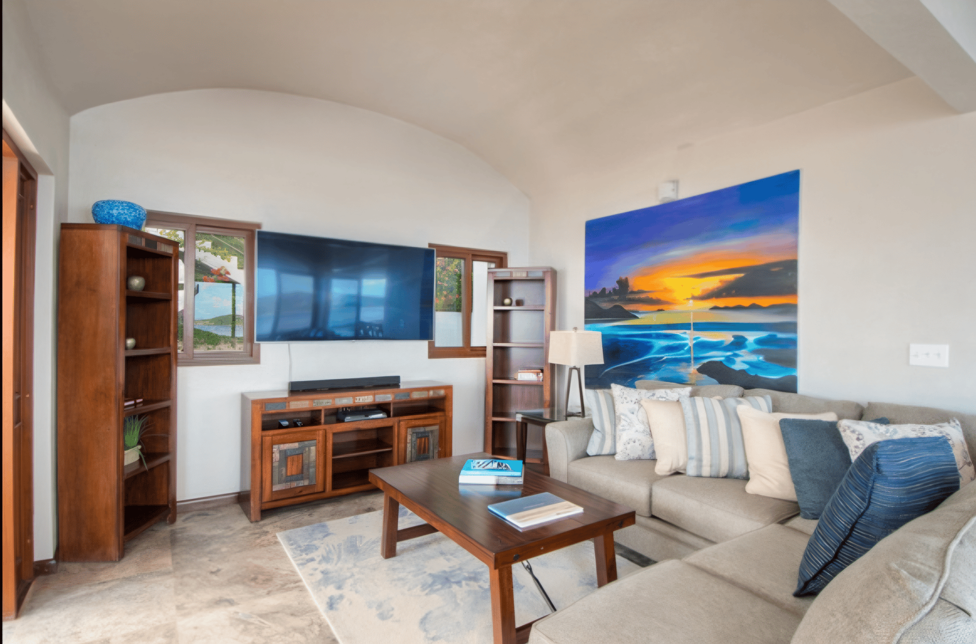 1026 Villa Alicia