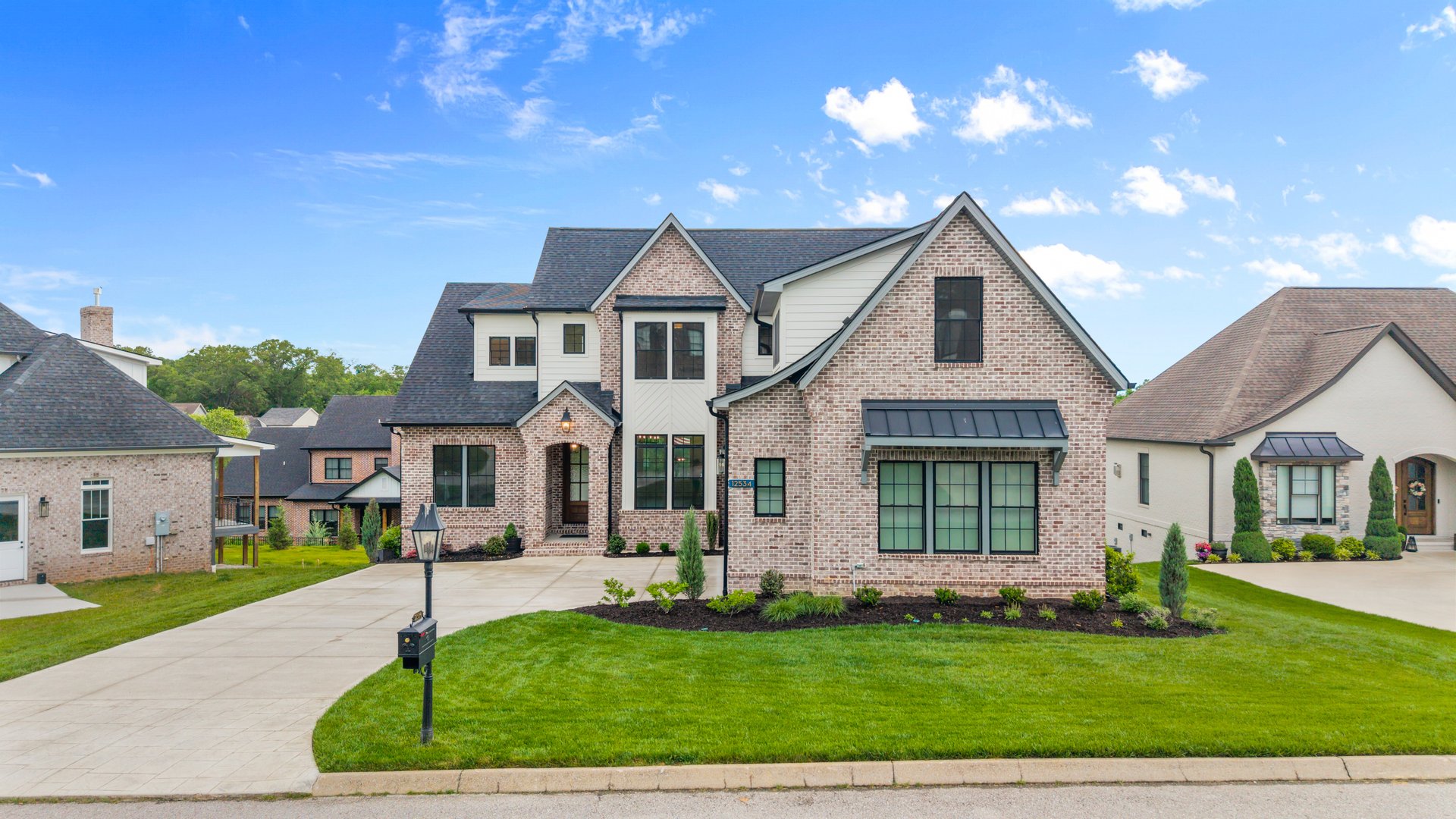 12534 Daisy Field Lane