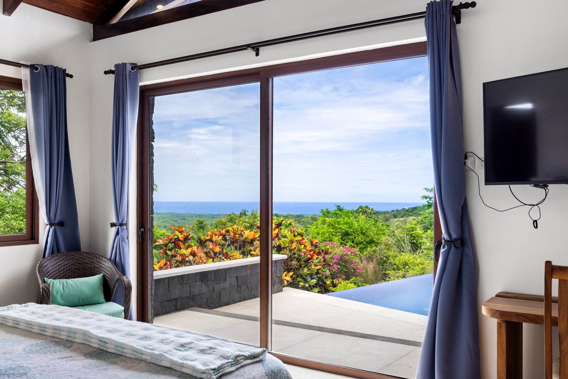 Casa Cielos | Ocean View Hilltop Retreat Near Playa Avellanas