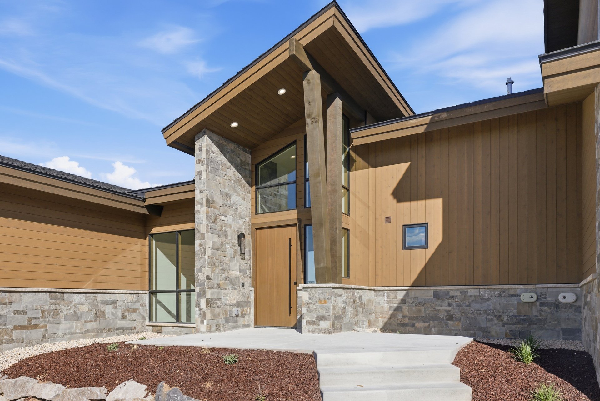 11004 N Wrangler Circle