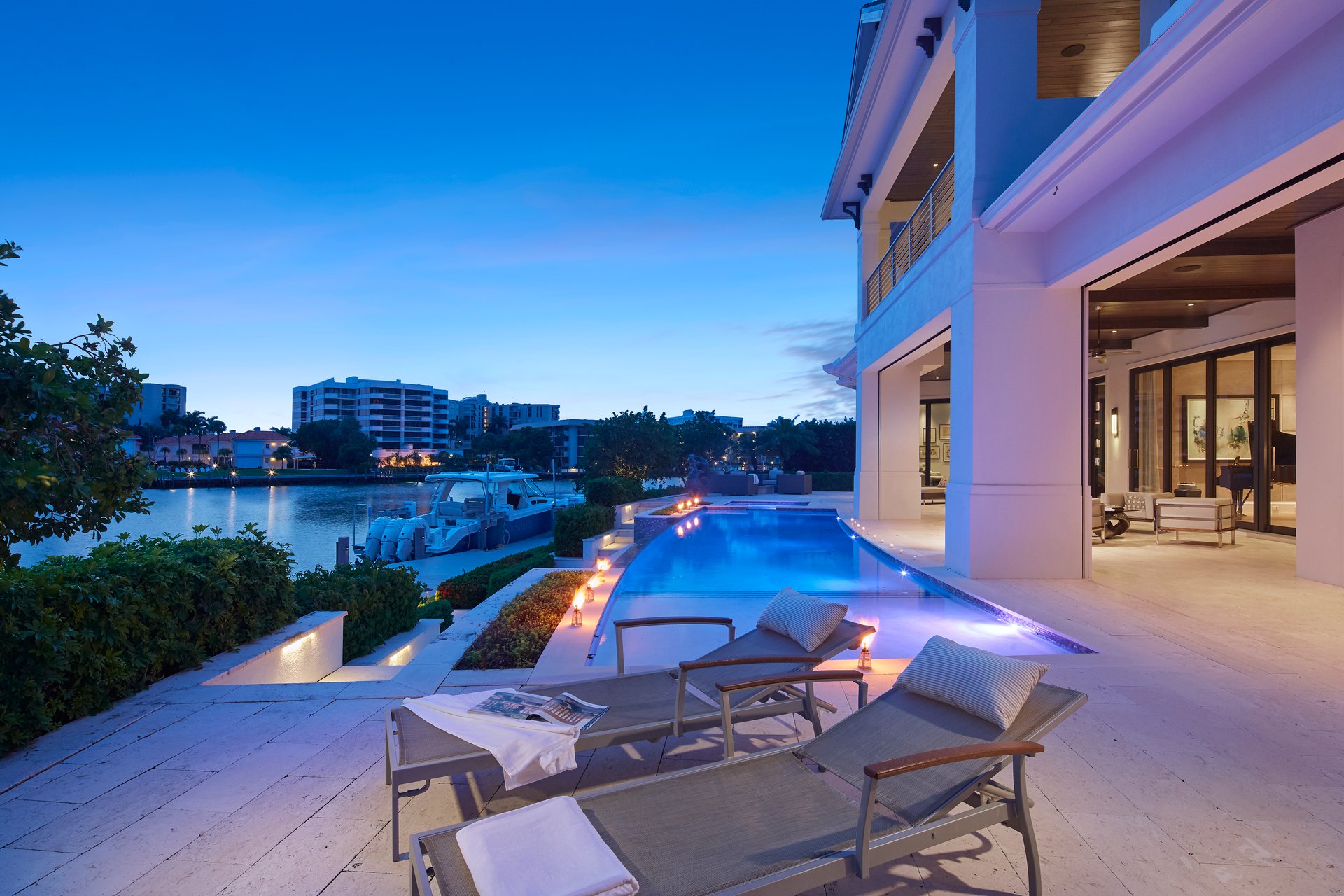 204 Bay PT