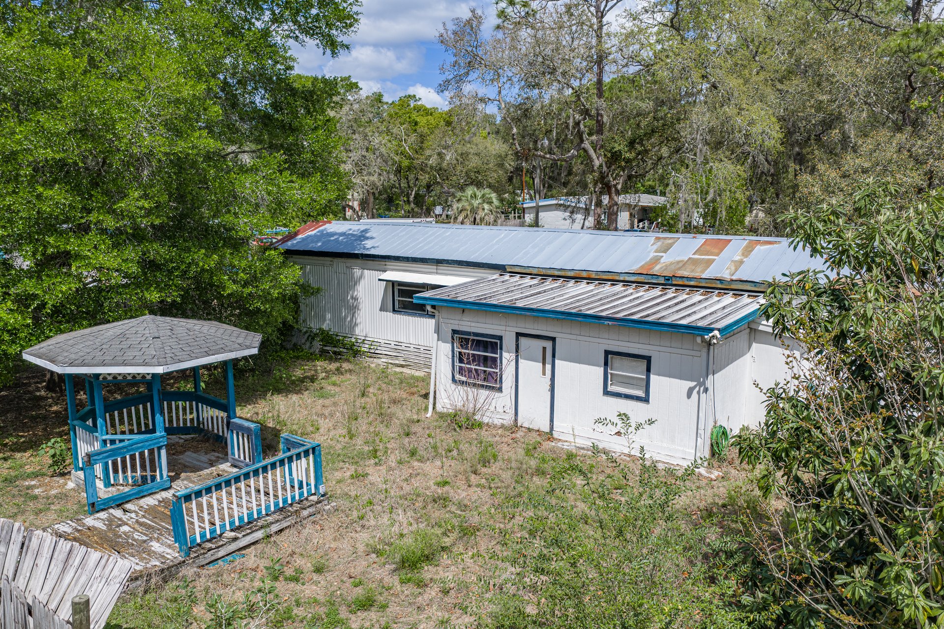 25492 HEBRON ST
