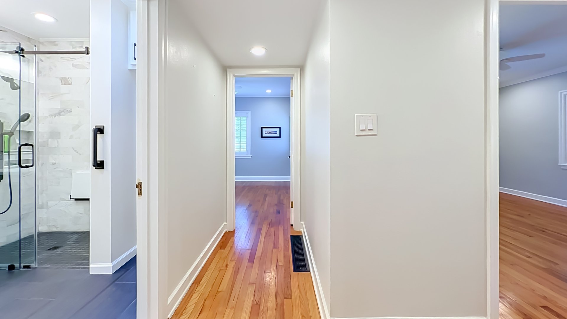 Three-Bedroom Two-Bathroom Bungalow in Orlando's Beverly Shores