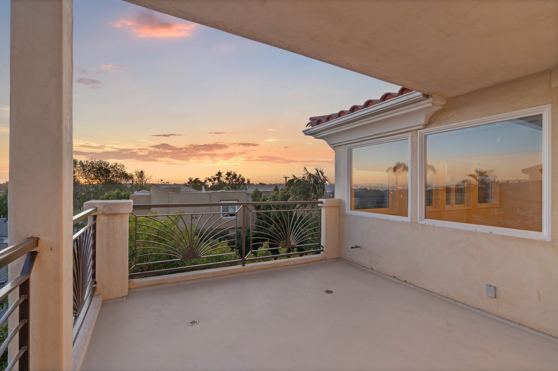 The Hermosa Hideaway