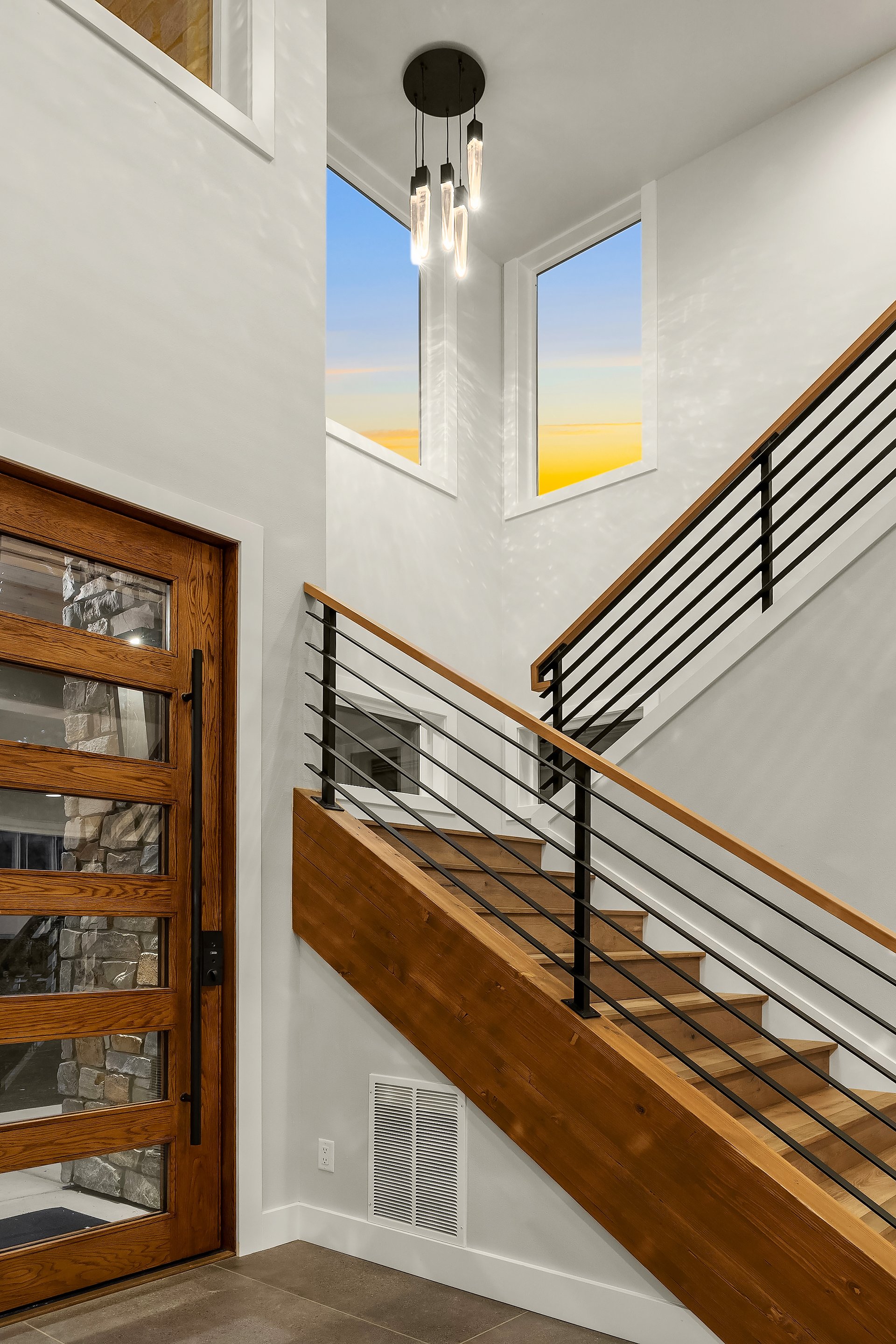 1130 Ruby King Loop