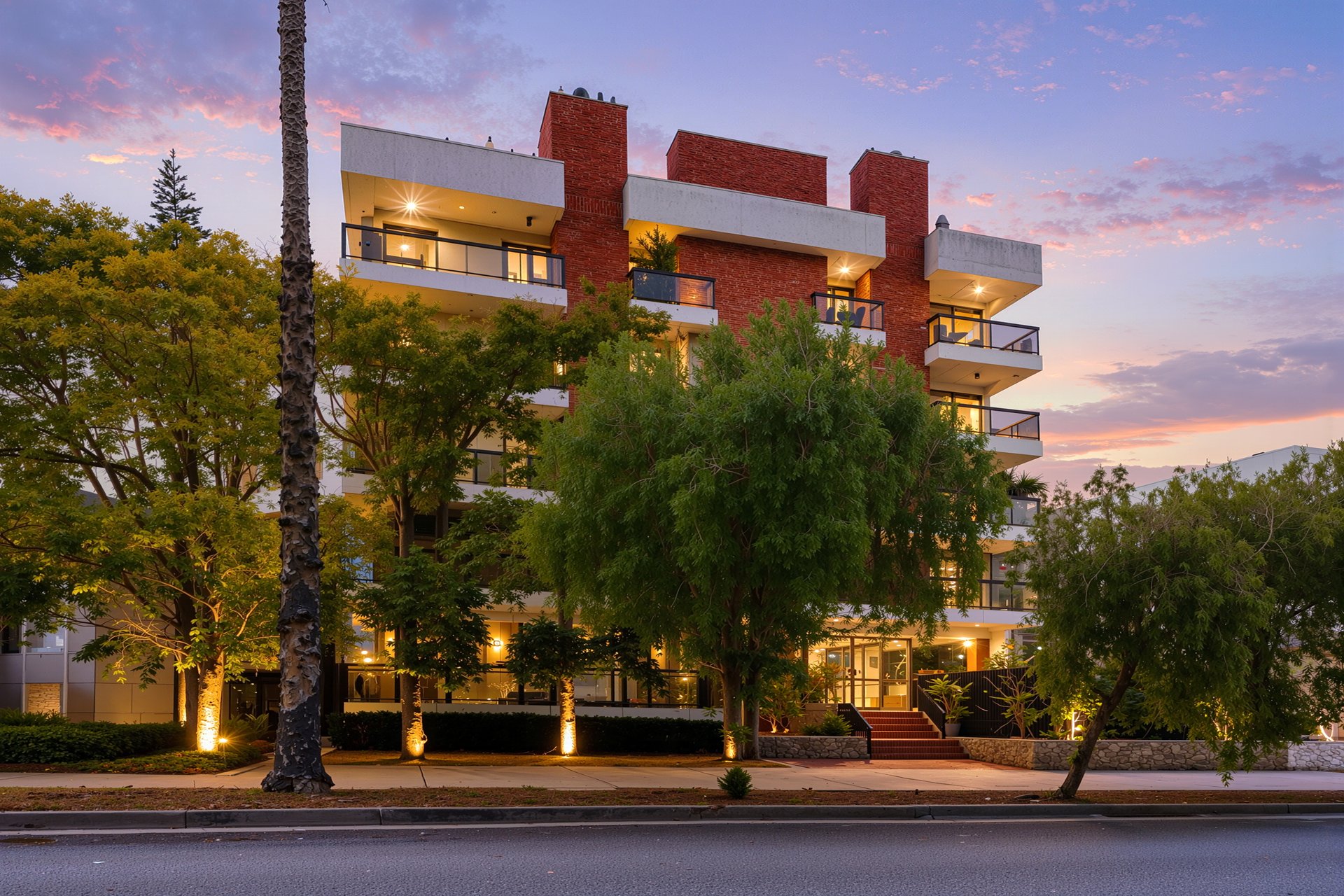 1133 5th St Unit: 204, Santa Monica 