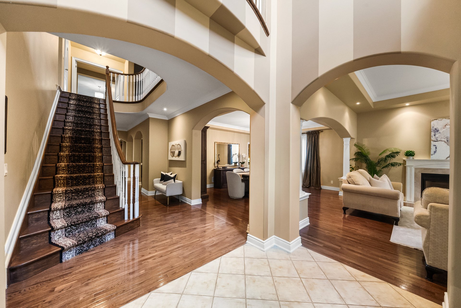 535 Canyon Ave