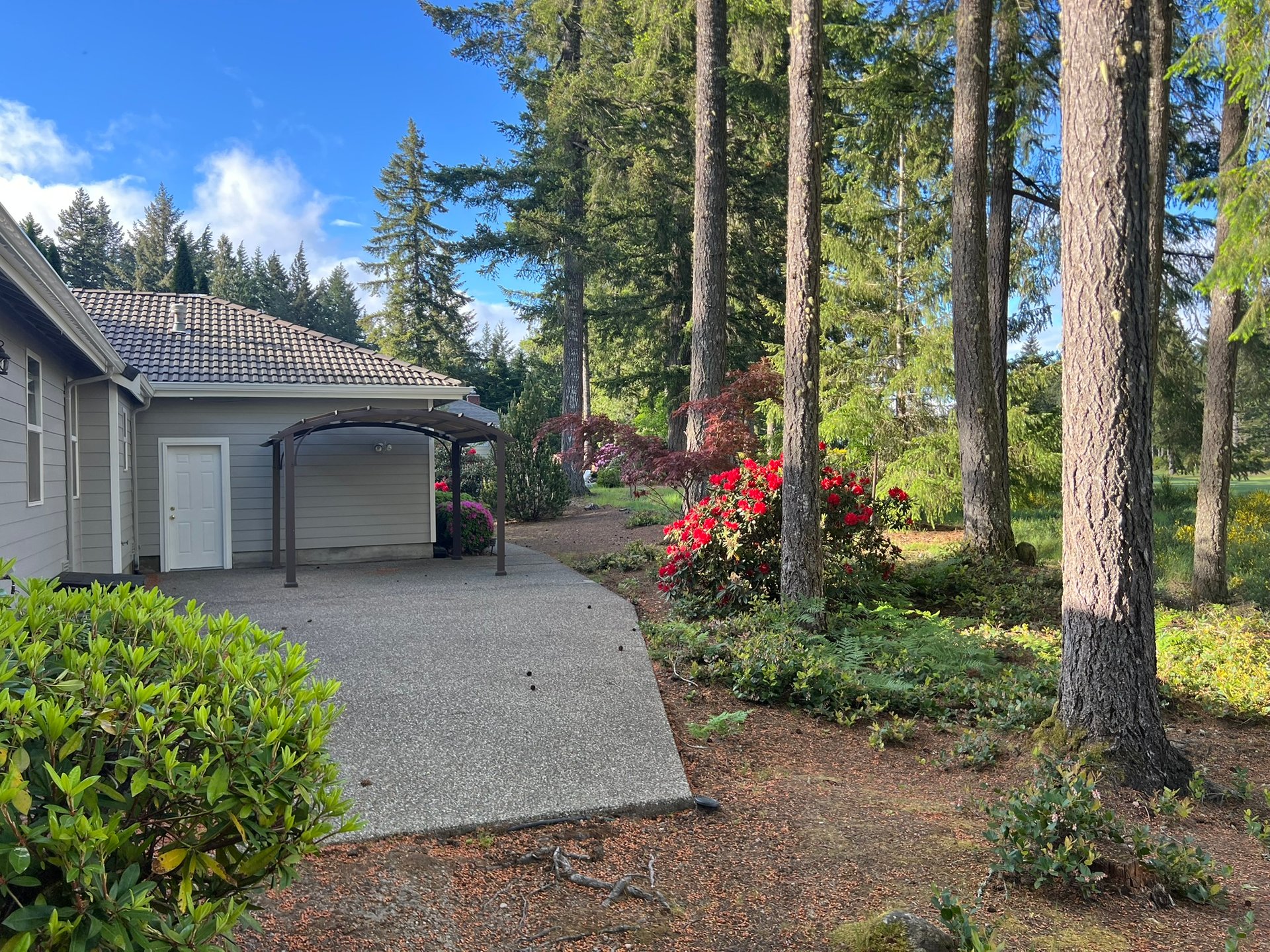 6982 Marymac Dr SW