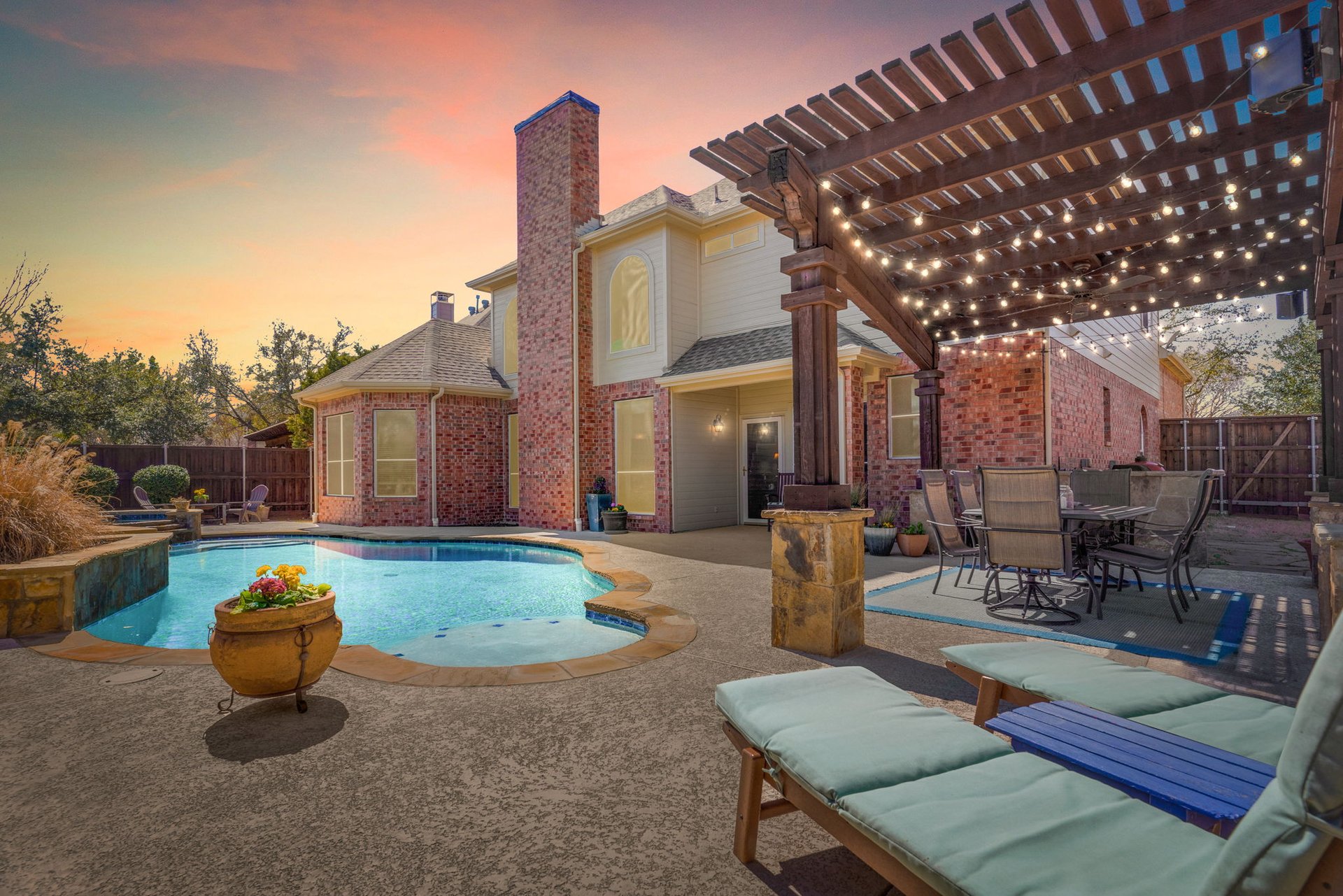 1509 Timberline Drive