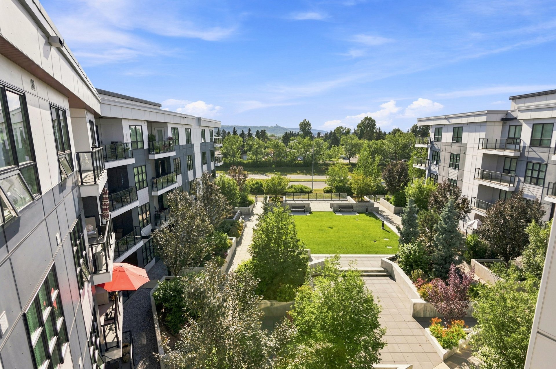 383 Smith Street NW Unit: 402
