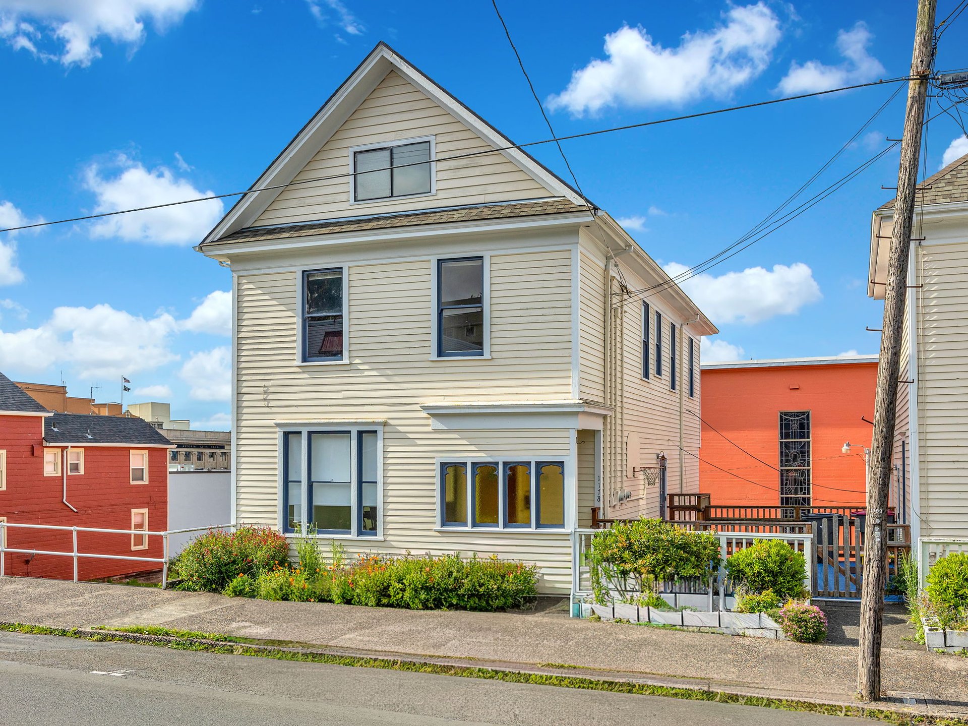 1178 Franklin Ave