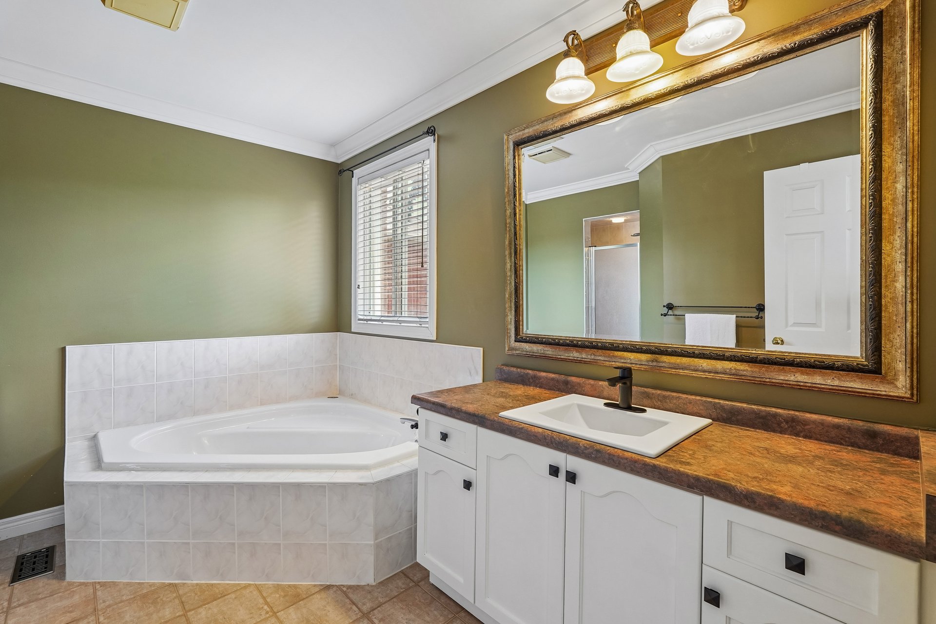 Beautiful Family Home in Sought-After Westmount