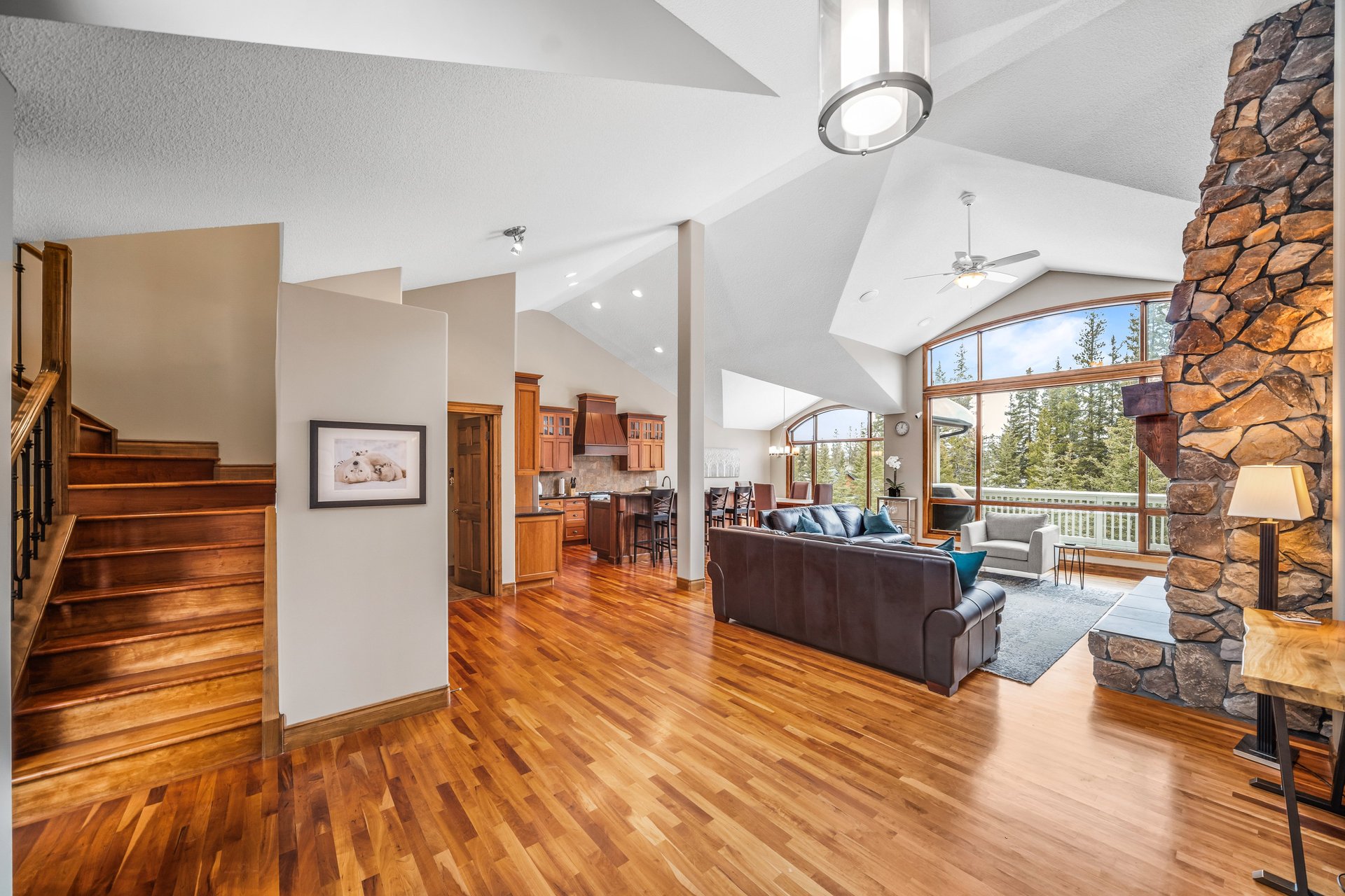 282 Miskow Close